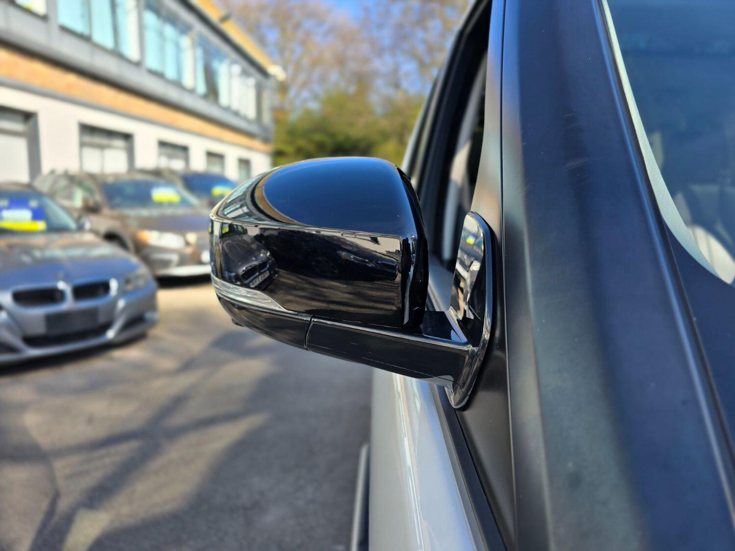 Used Land Rover Discovery 4 2016 for sale - 77189411: Photo 62