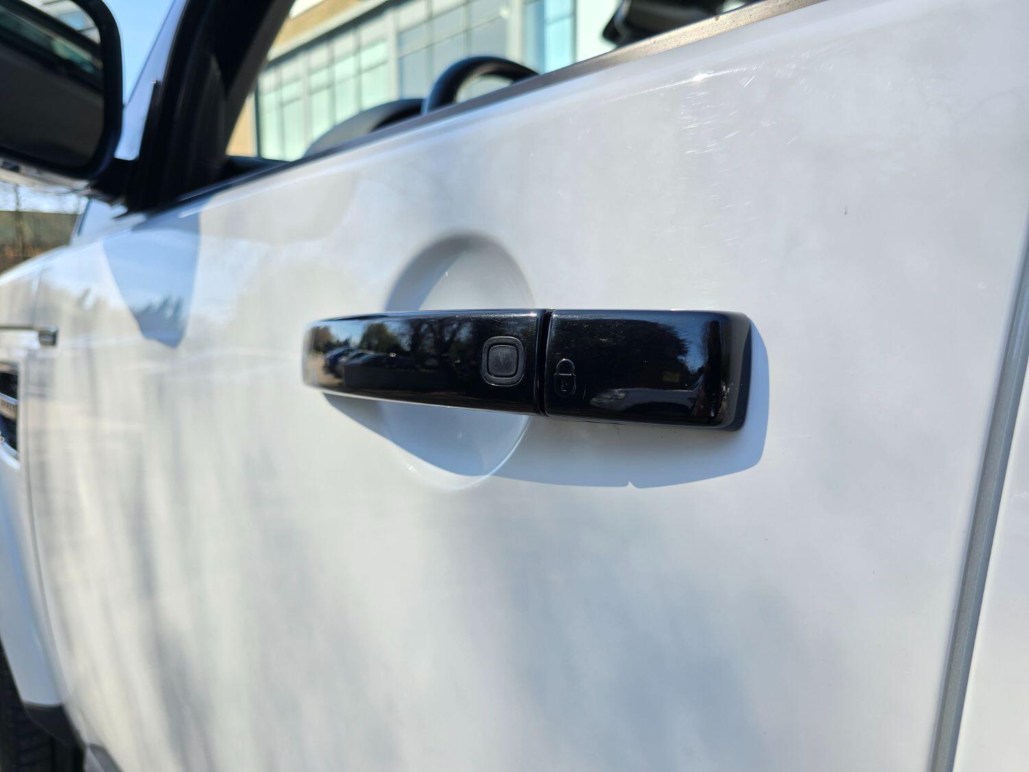 Used Land Rover Discovery 4 2016 for sale - 77189411: Photo 76