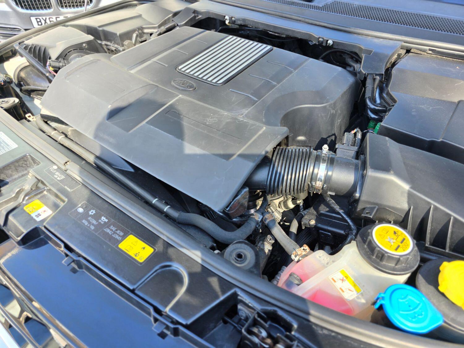 Used Land Rover Discovery 4 2016 for sale - 77189411: Photo 81