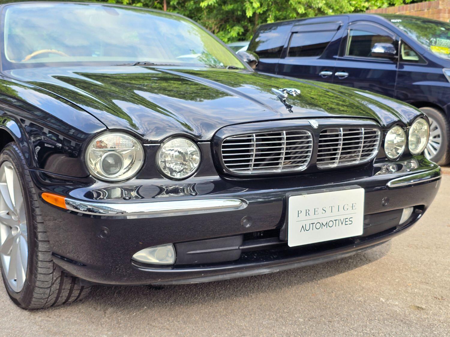 Used Jaguar XJ 2005 for sale - 77189400: Photo 28