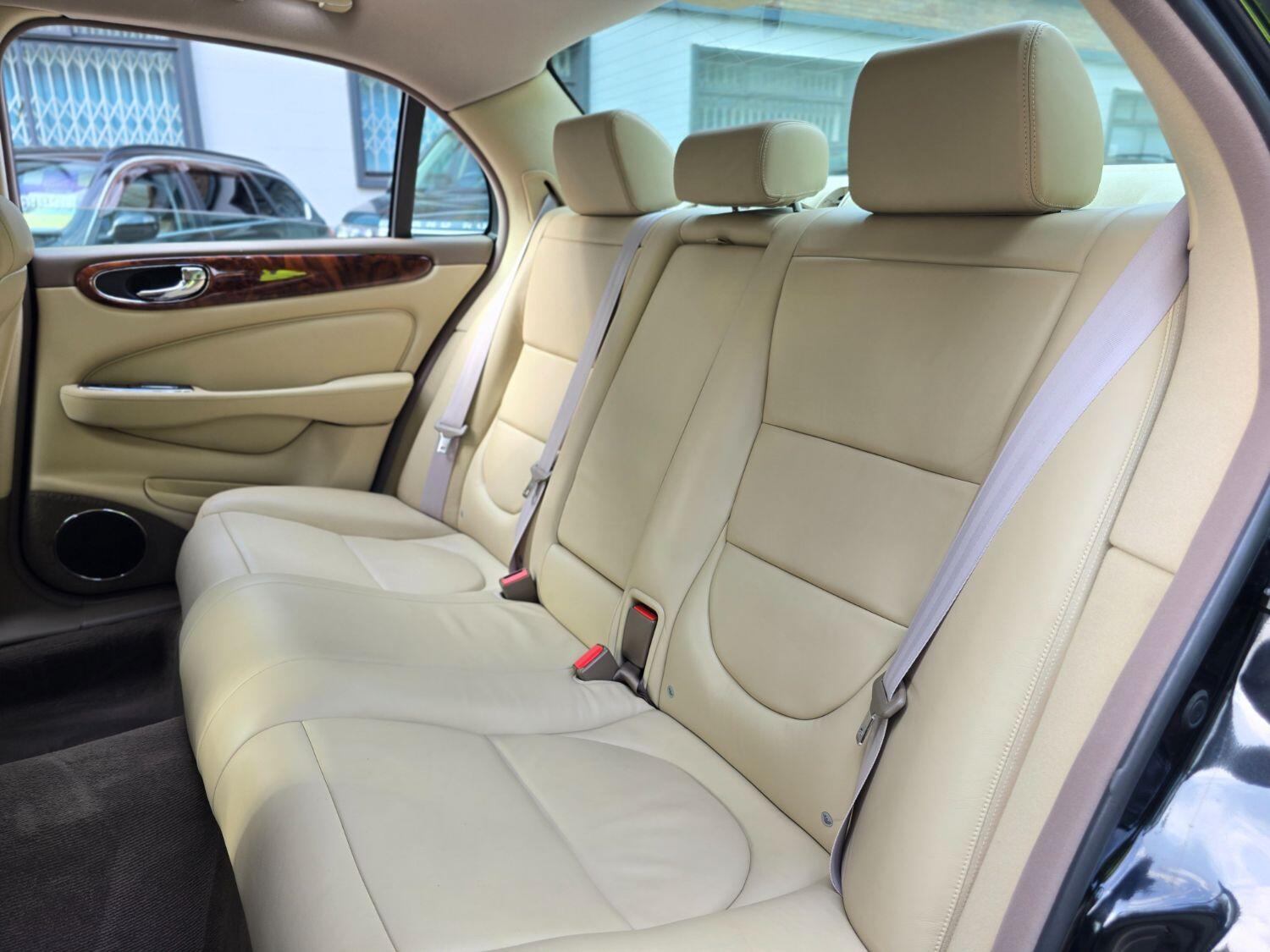 Used Jaguar XJ 2005 for sale - 77189400: Photo 34