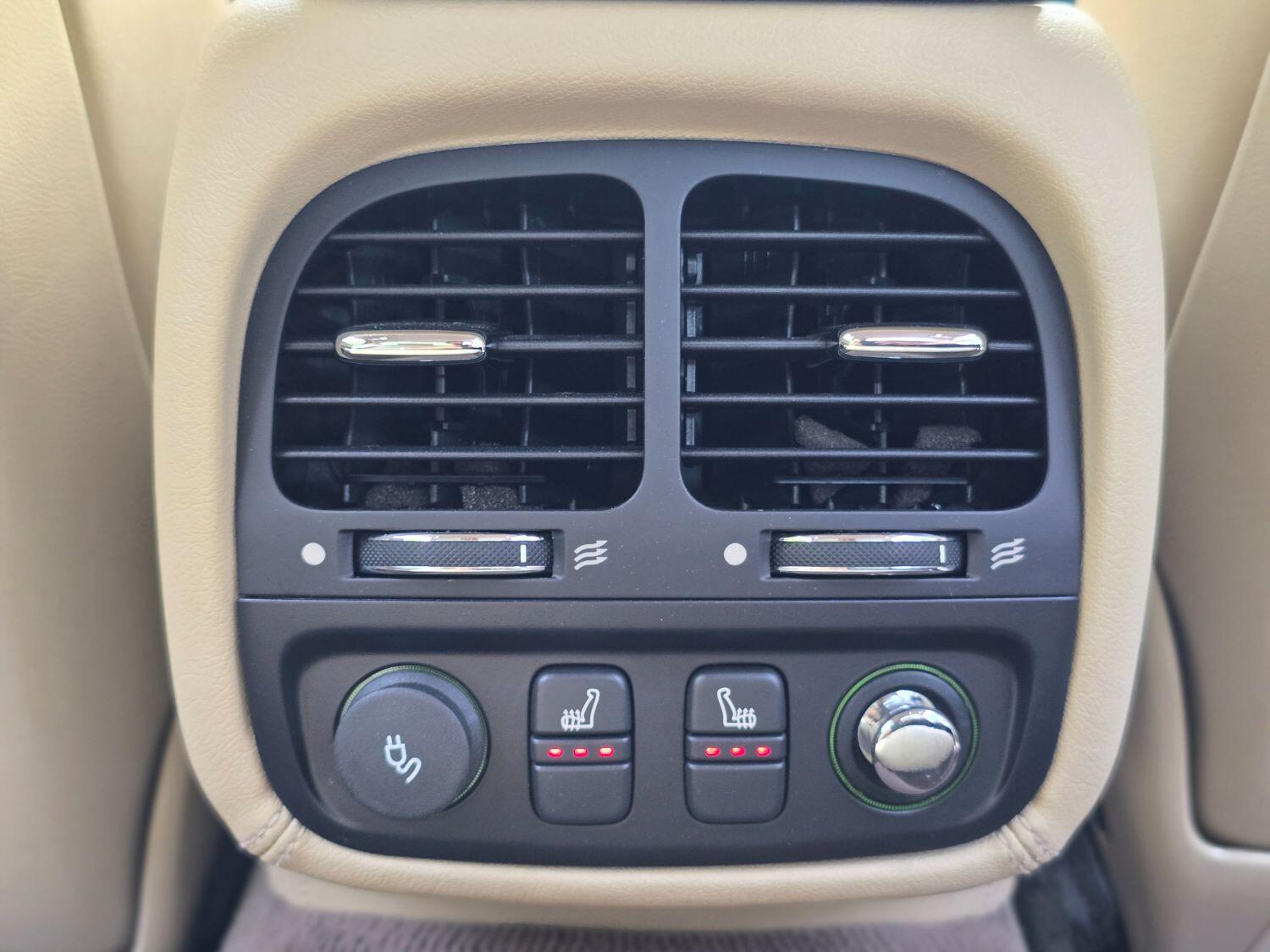 Used Jaguar XJ 2005 for sale - 77189400: Photo 40