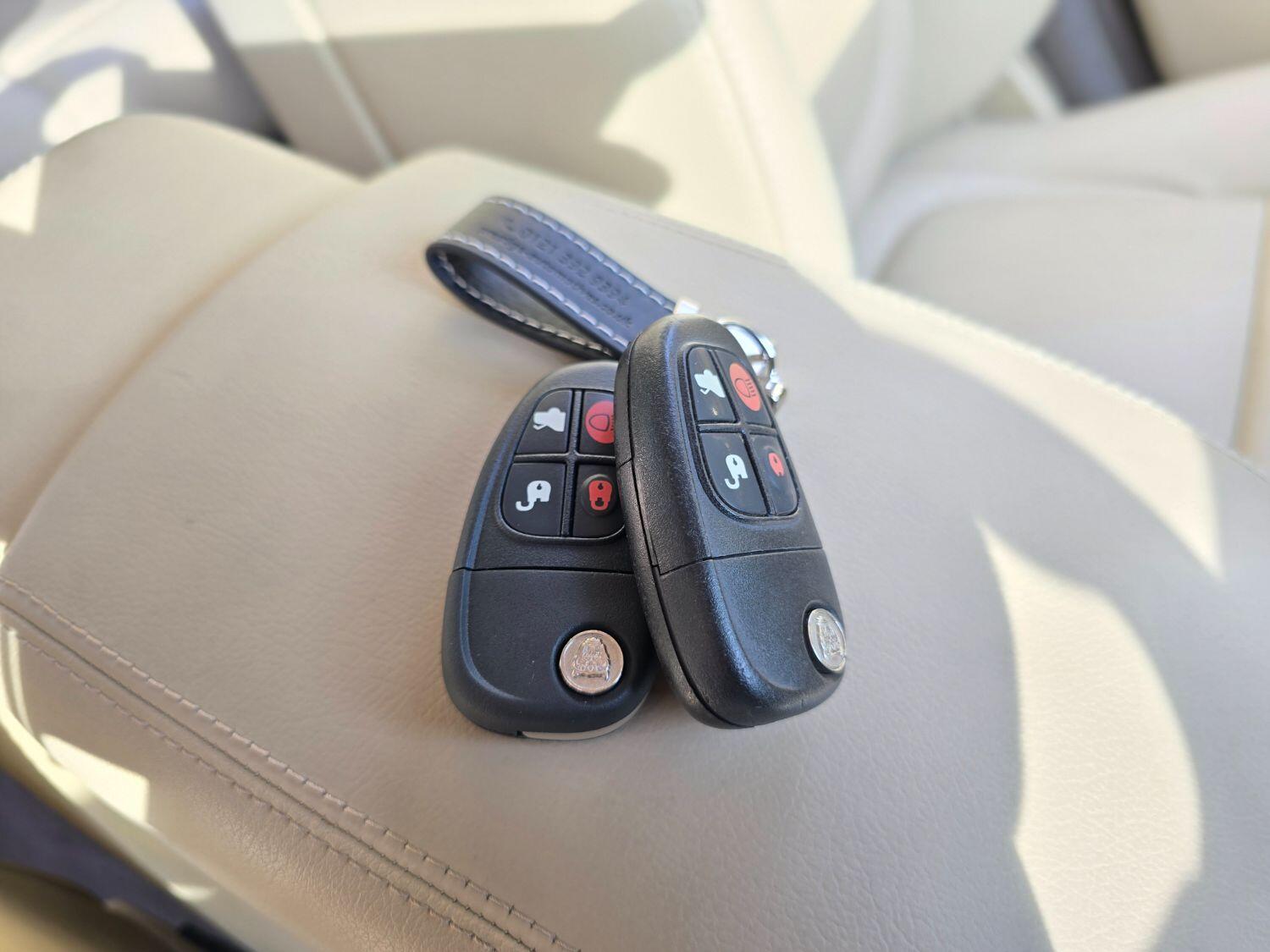 Used Jaguar XJ 2005 for sale - 77189400: Photo 45