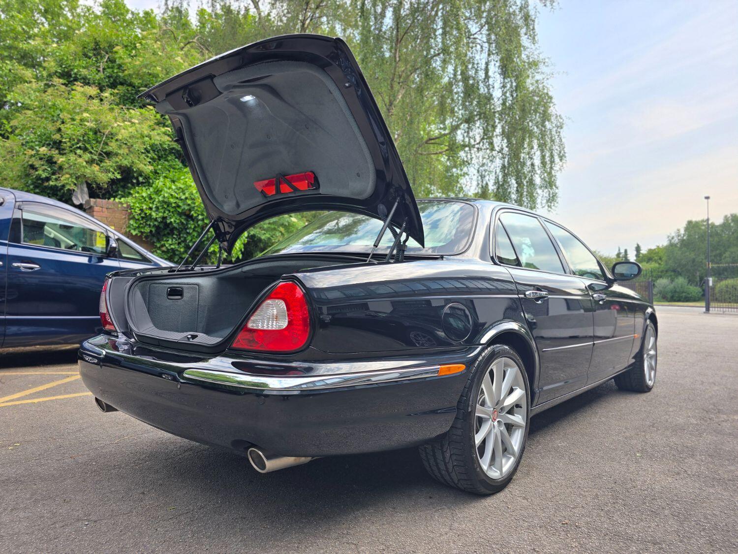 Used Jaguar XJ 2005 for sale - 77189400: Photo 59