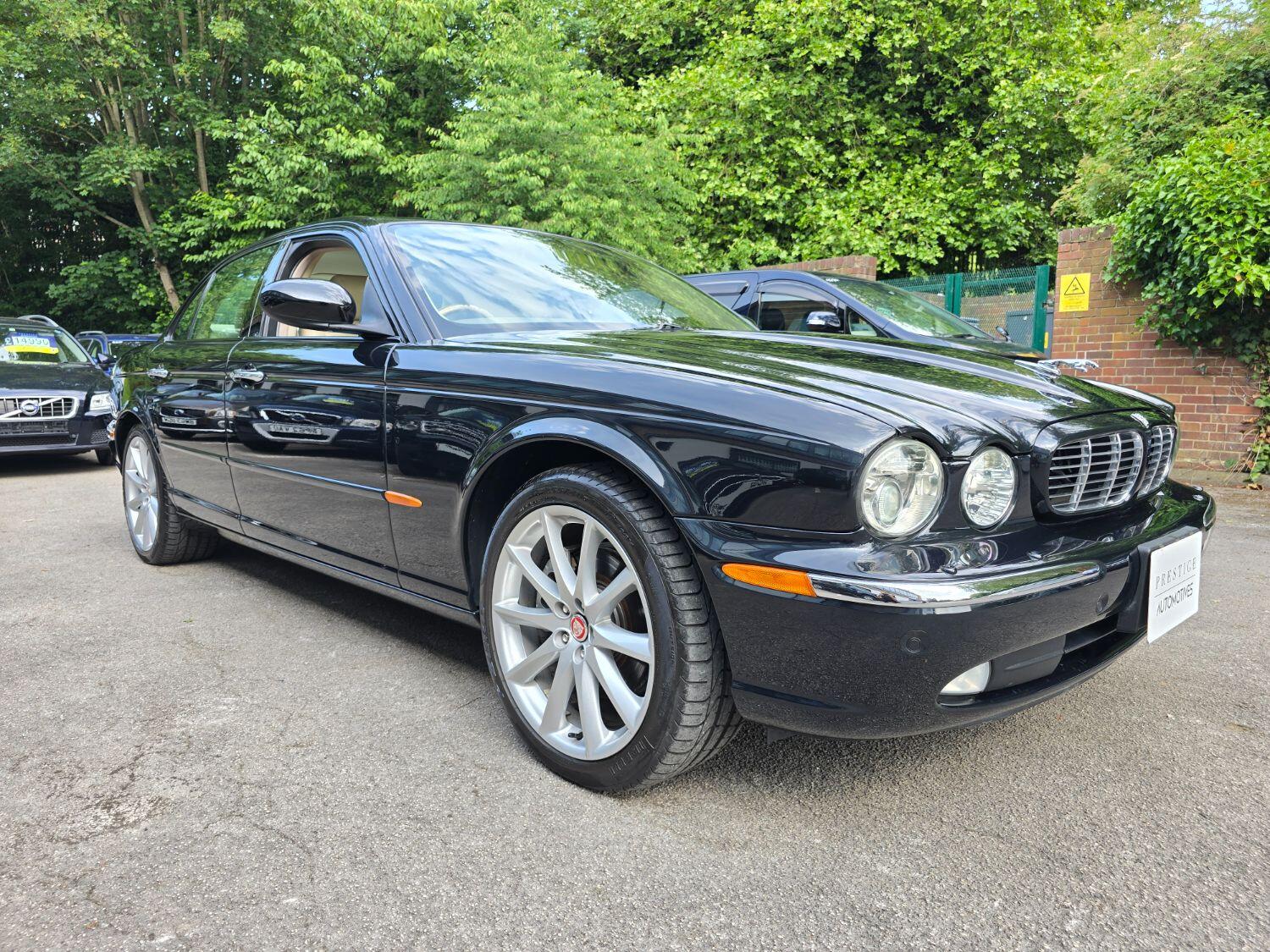 Used Jaguar XJ 2005 for sale - 77189400: Photo 6