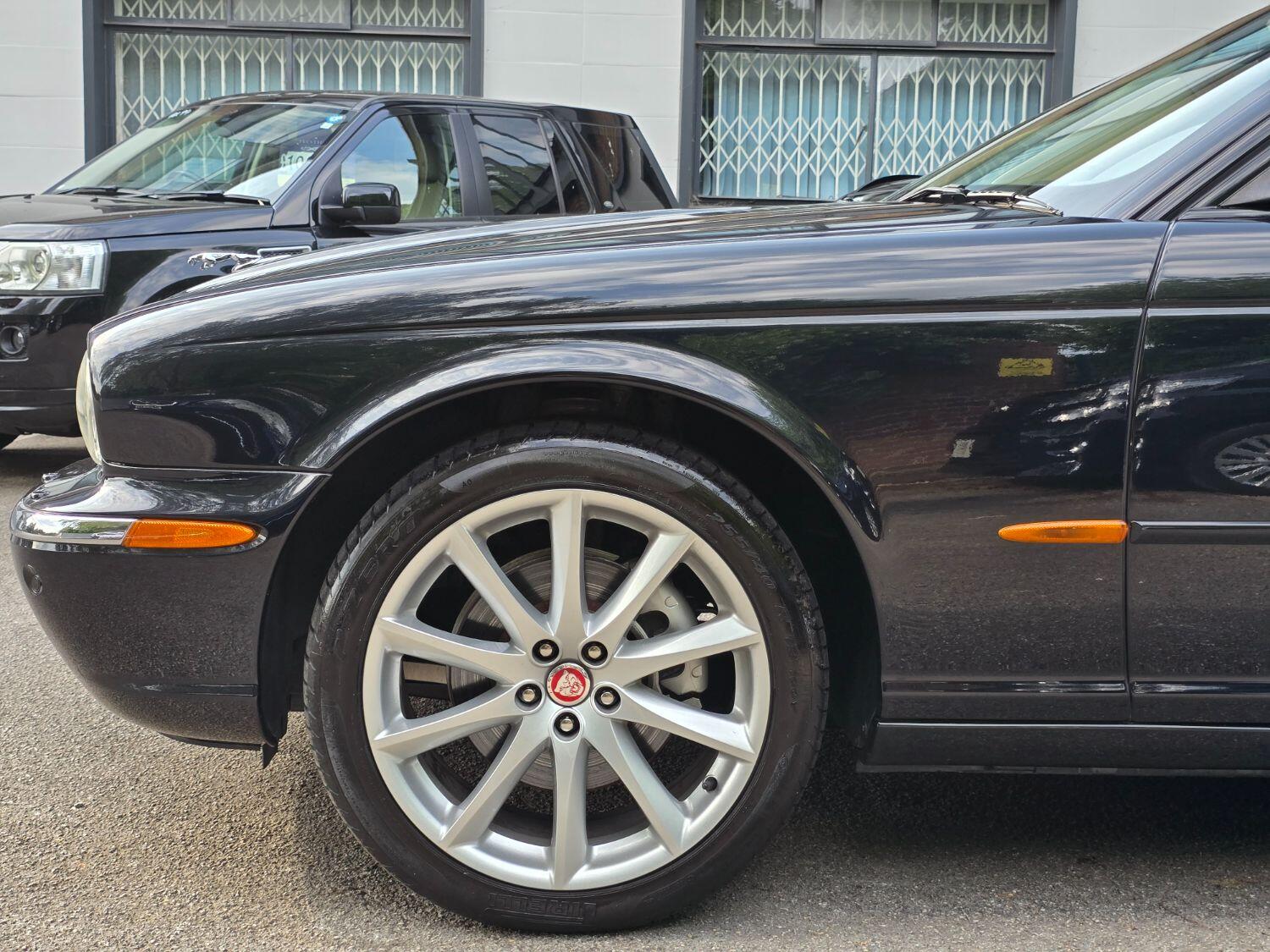 Used Jaguar XJ 2005 for sale - 77189400: Photo 75