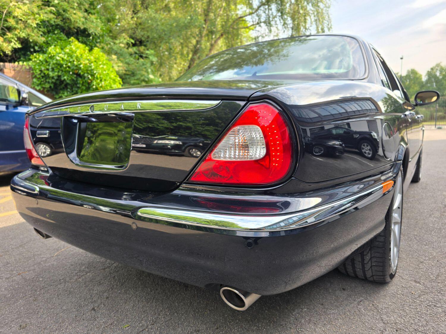 Used Jaguar XJ 2005 for sale - 77189400: Photo 93