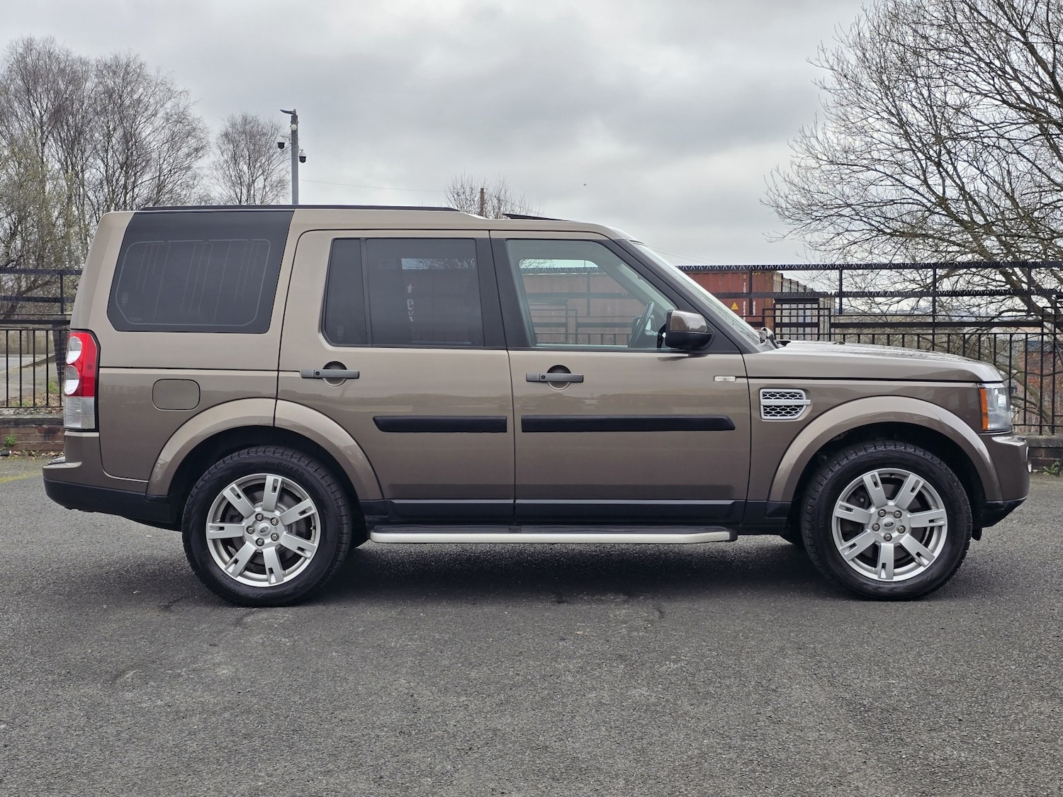 Used Land Rover Discovery 4 2013 for sale - 78070488: Photo 30
