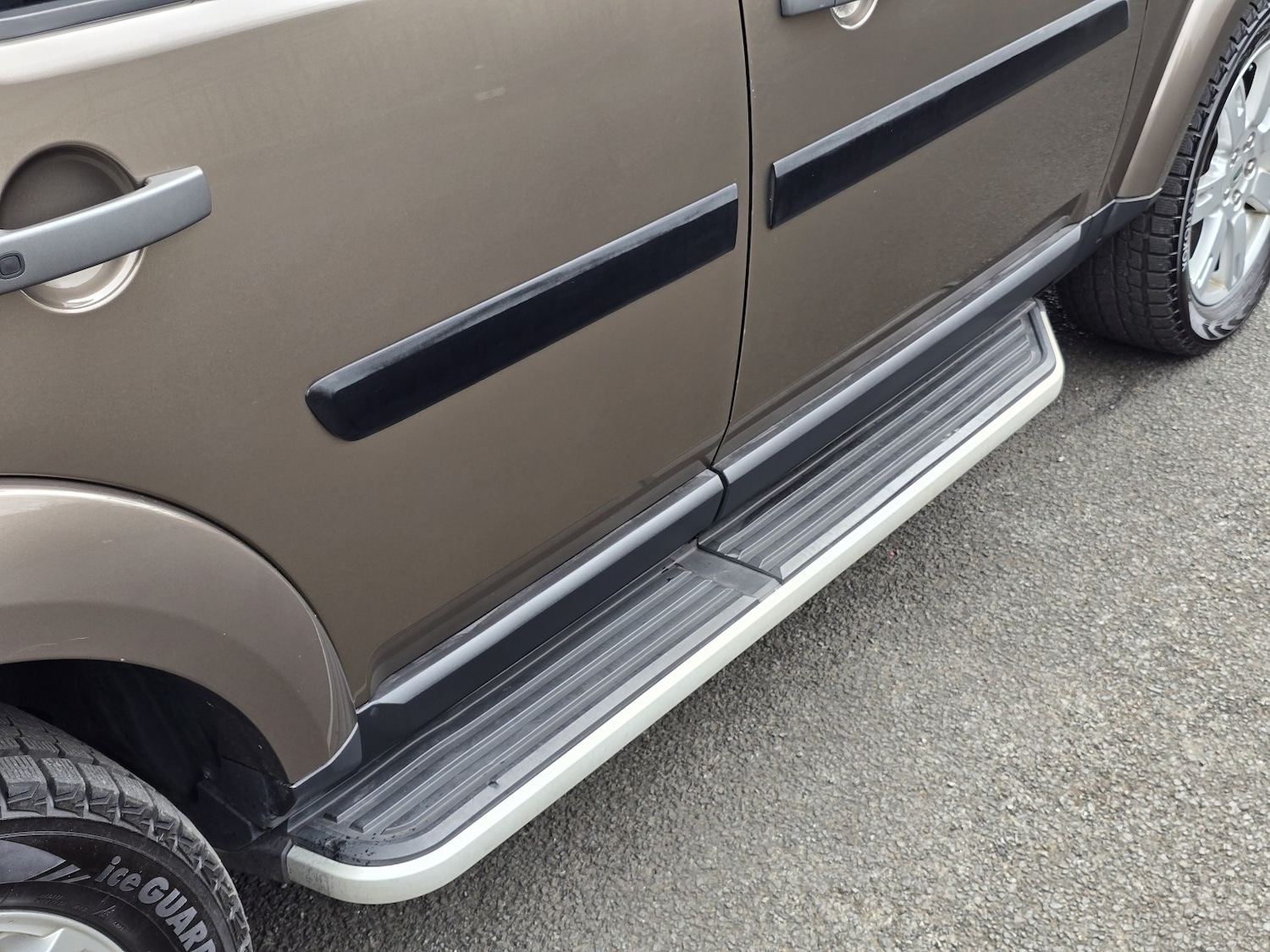 Used Land Rover Discovery 4 2013 for sale - 78070488: Photo 32