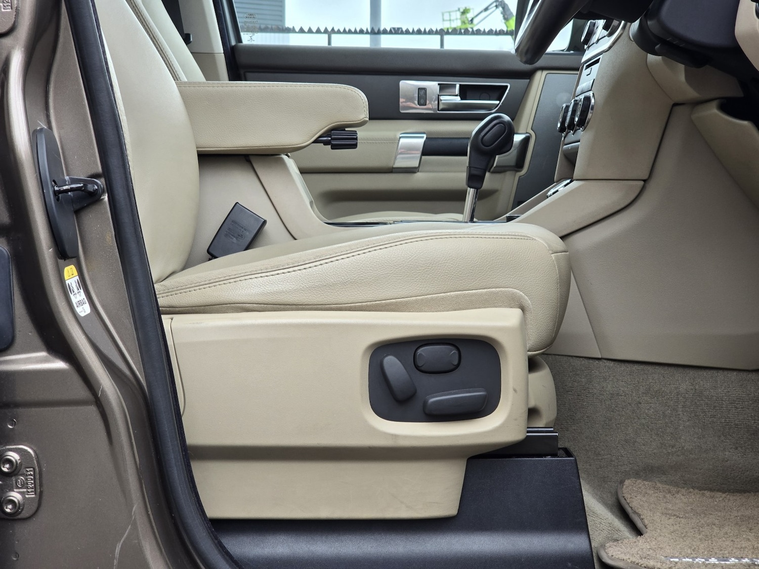 Used Land Rover Discovery 4 2013 for sale - 78070488: Photo 43