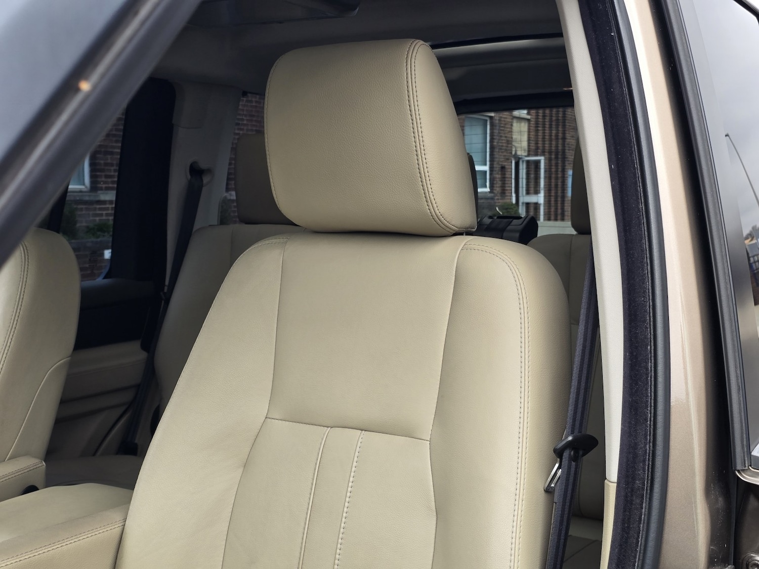 Used Land Rover Discovery 4 2013 for sale - 78070488: Photo 48