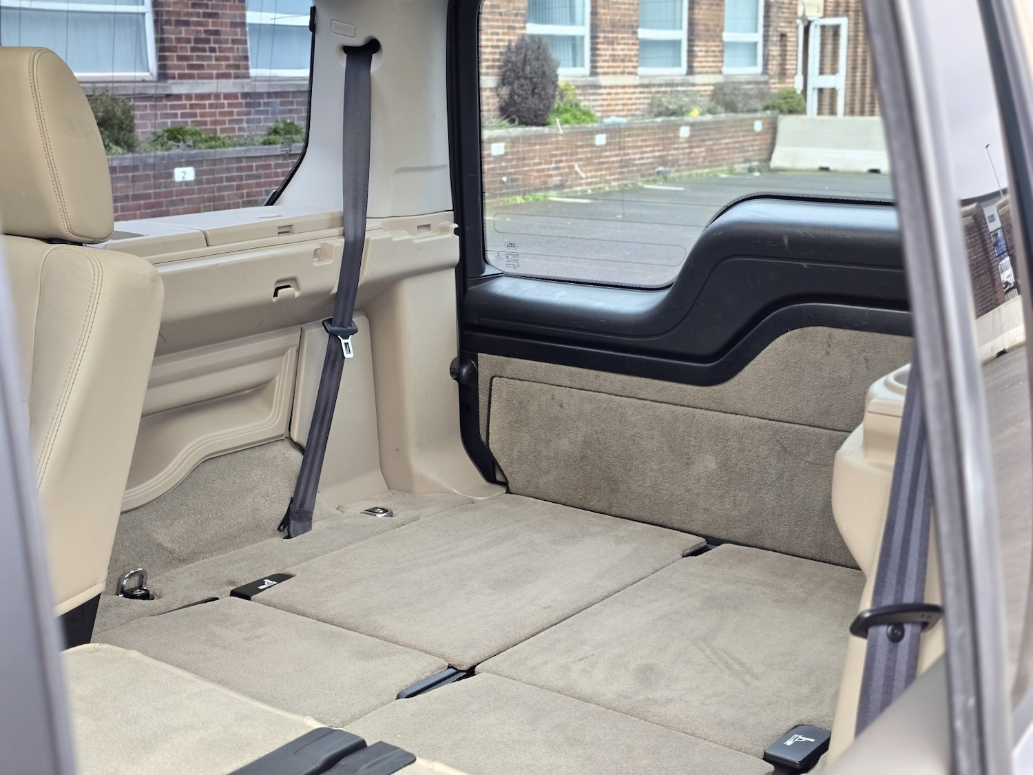 Used Land Rover Discovery 4 2013 for sale - 78070488: Photo 51