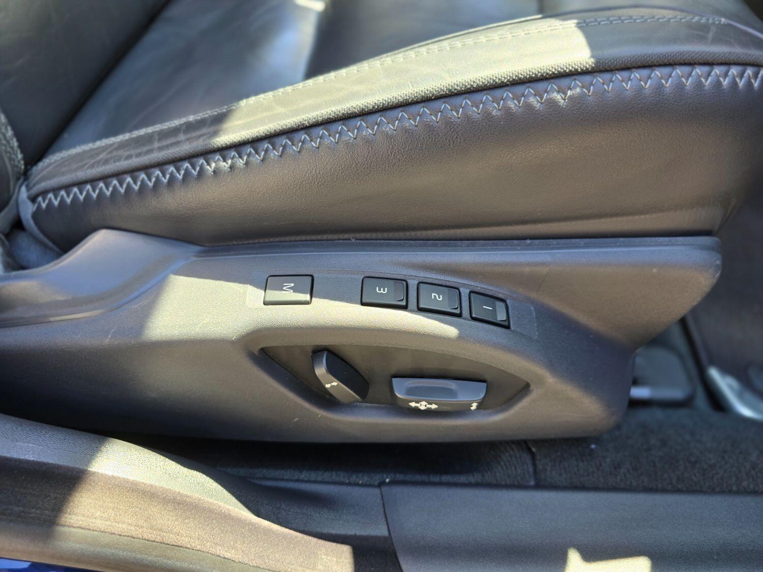 Used Volvo V70 2013 for sale - 77189399: Photo 18