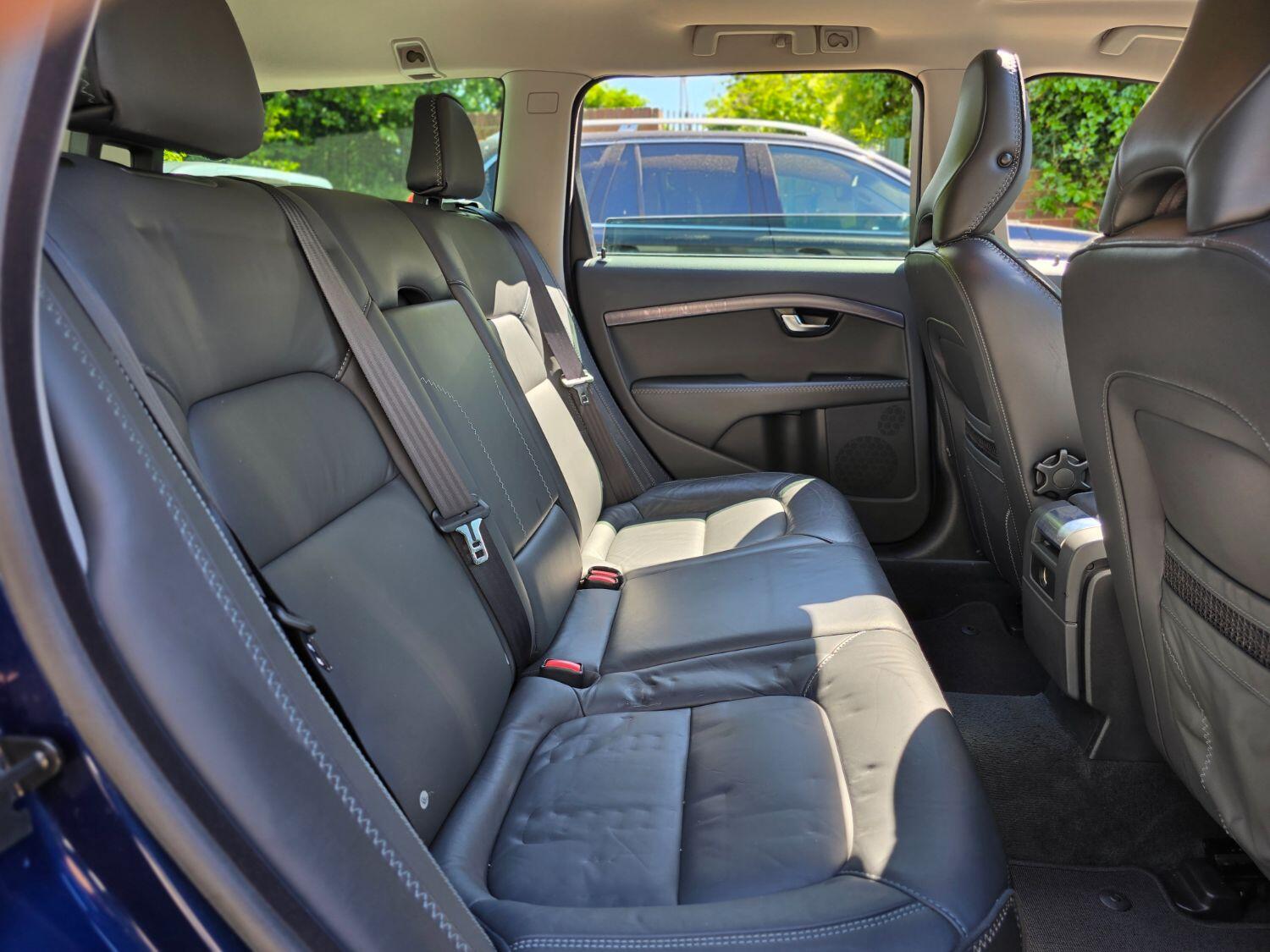 Used Volvo V70 2013 for sale - 77189399: Photo 31