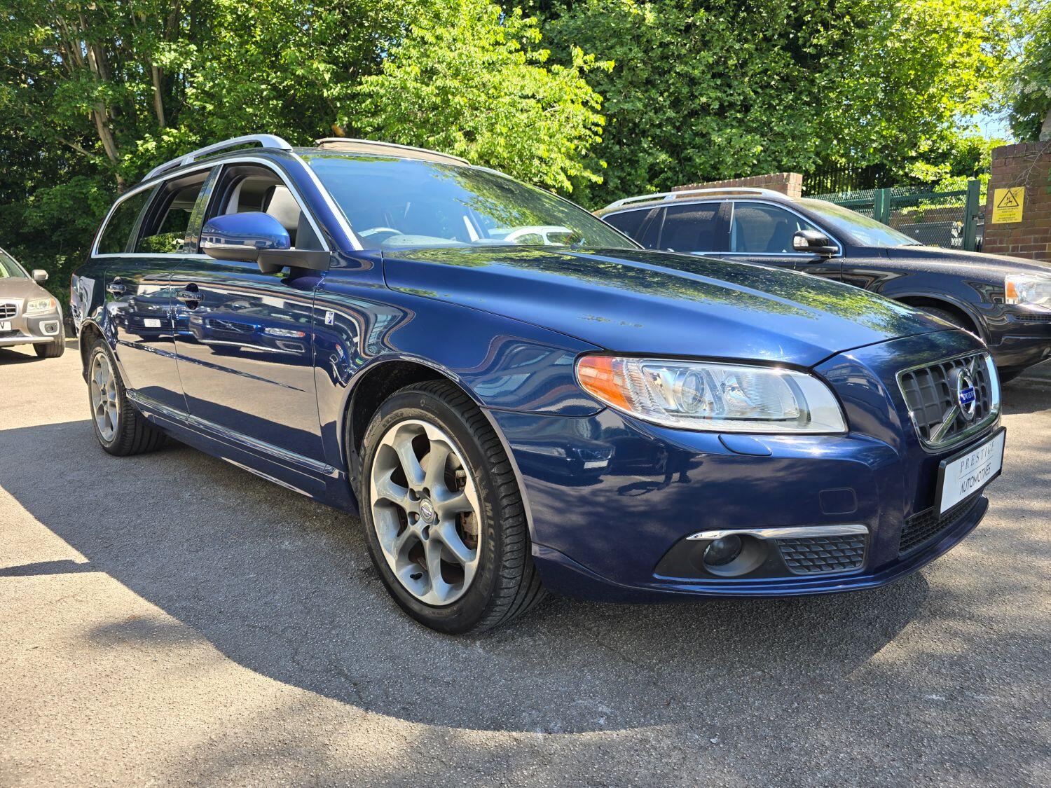 Used Volvo V70 2013 for sale - 77189399: Photo 5