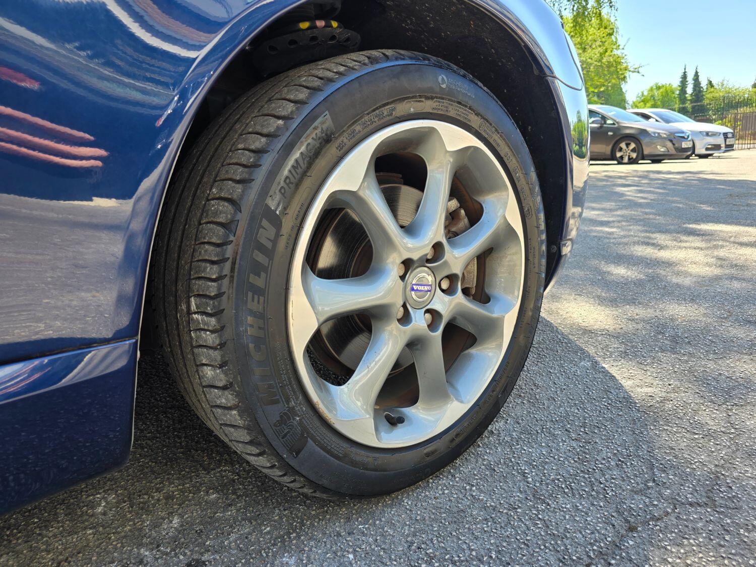 Used Volvo V70 2013 for sale - 77189399: Photo 61