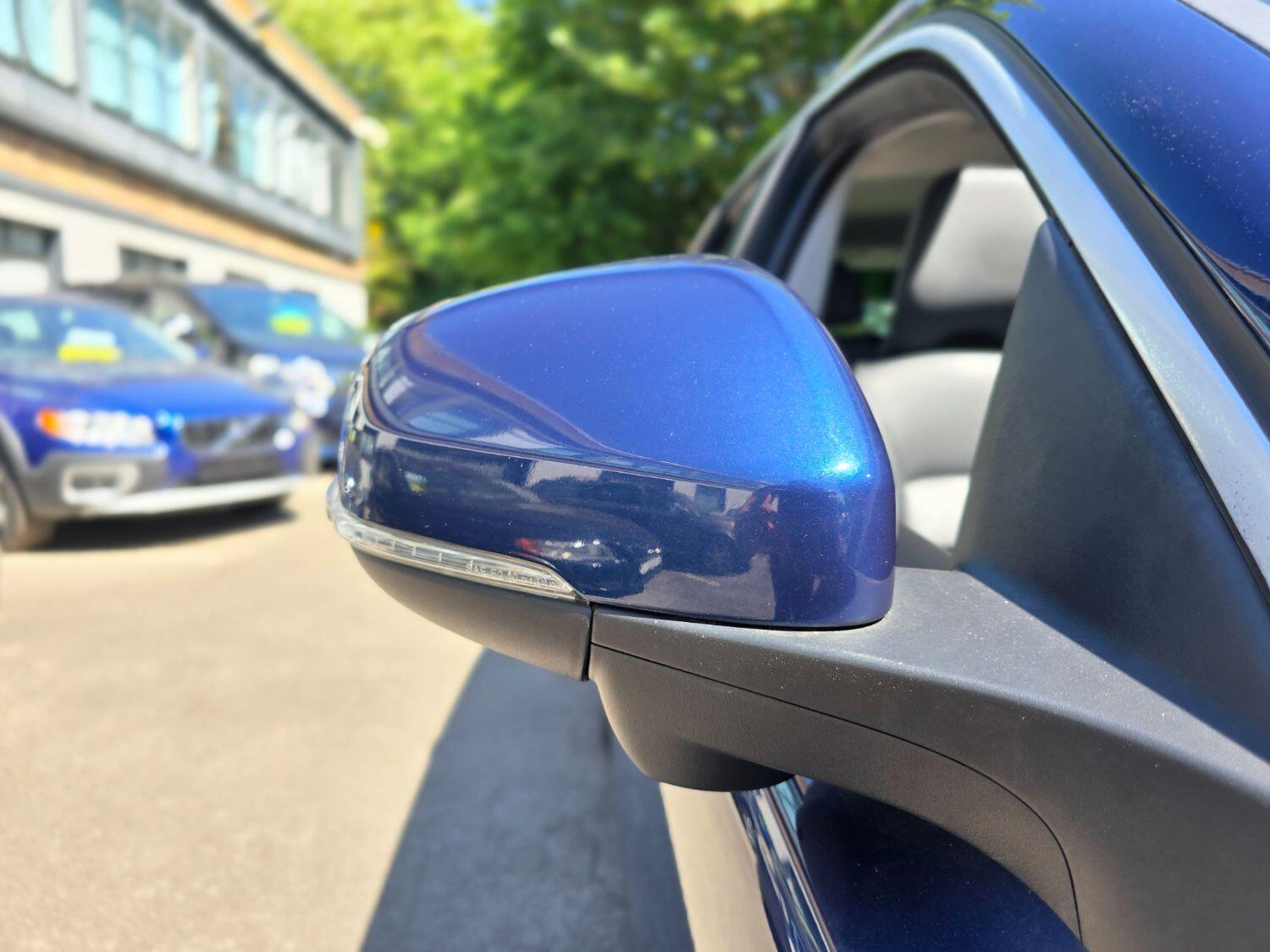 Used Volvo V70 2013 for sale - 77189399: Photo 68