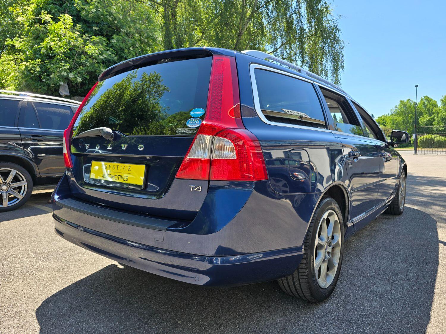 Used Volvo V70 2013 for sale - 77189399: Photo 7