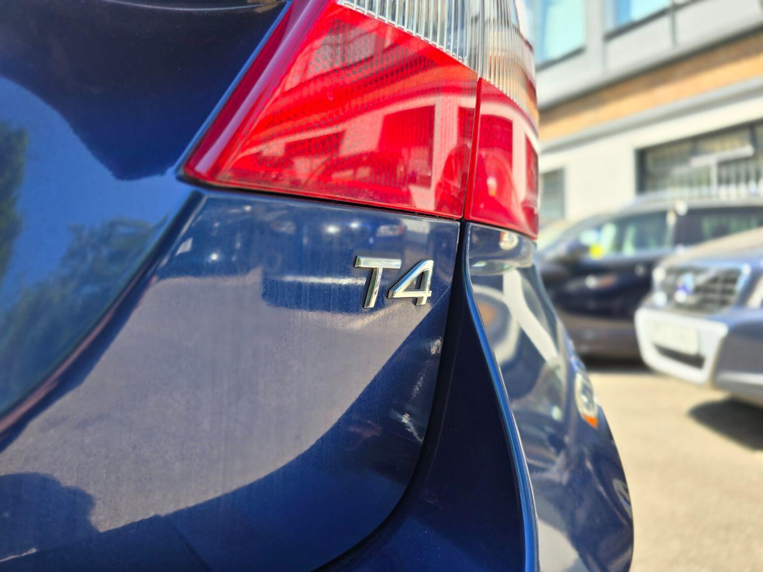 Used Volvo V70 2013 for sale - 77189399: Photo 75