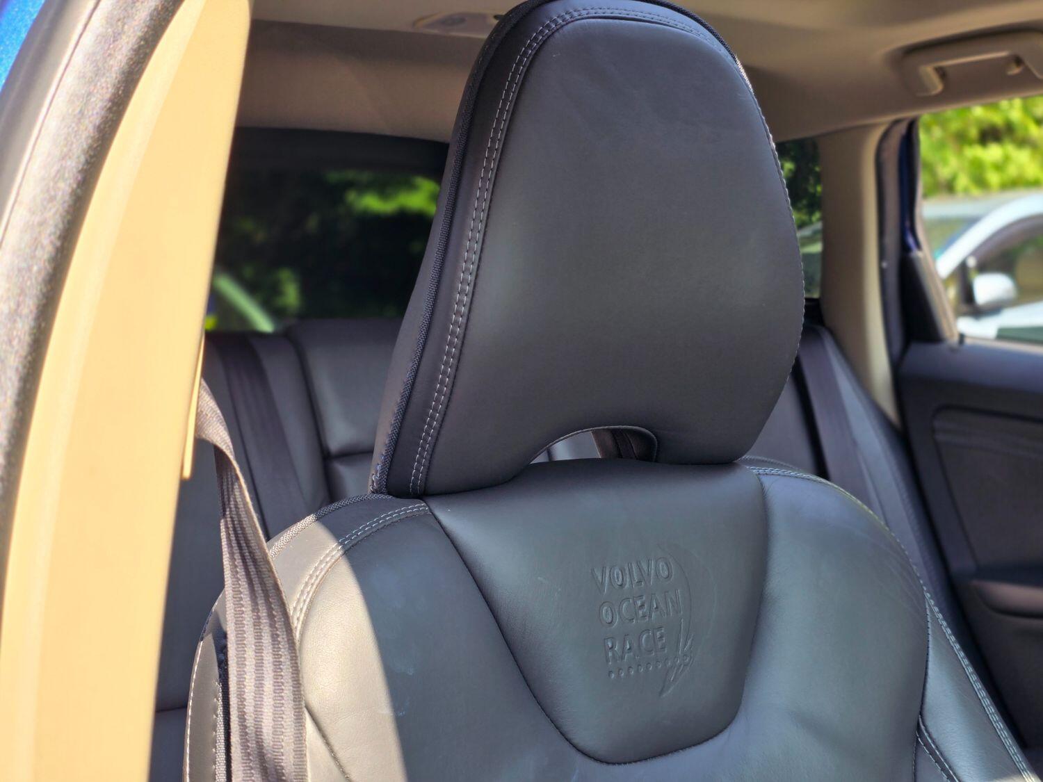 Used Volvo XC60 2011 for sale - 77189396: Photo 13