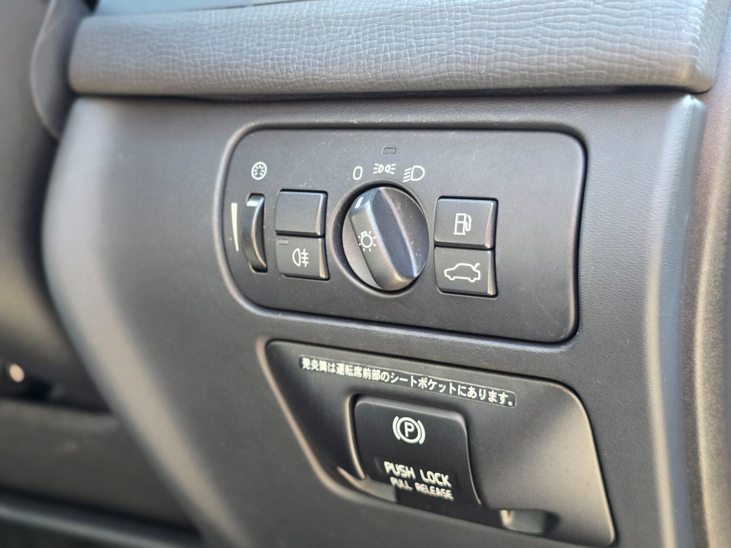 Used Volvo XC60 2011 for sale - 77189396: Photo 21