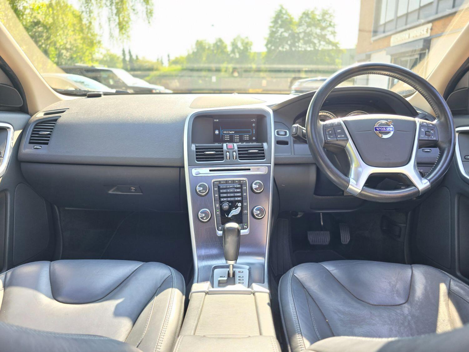 Used Volvo XC60 2011 for sale - 77189396: Photo 23