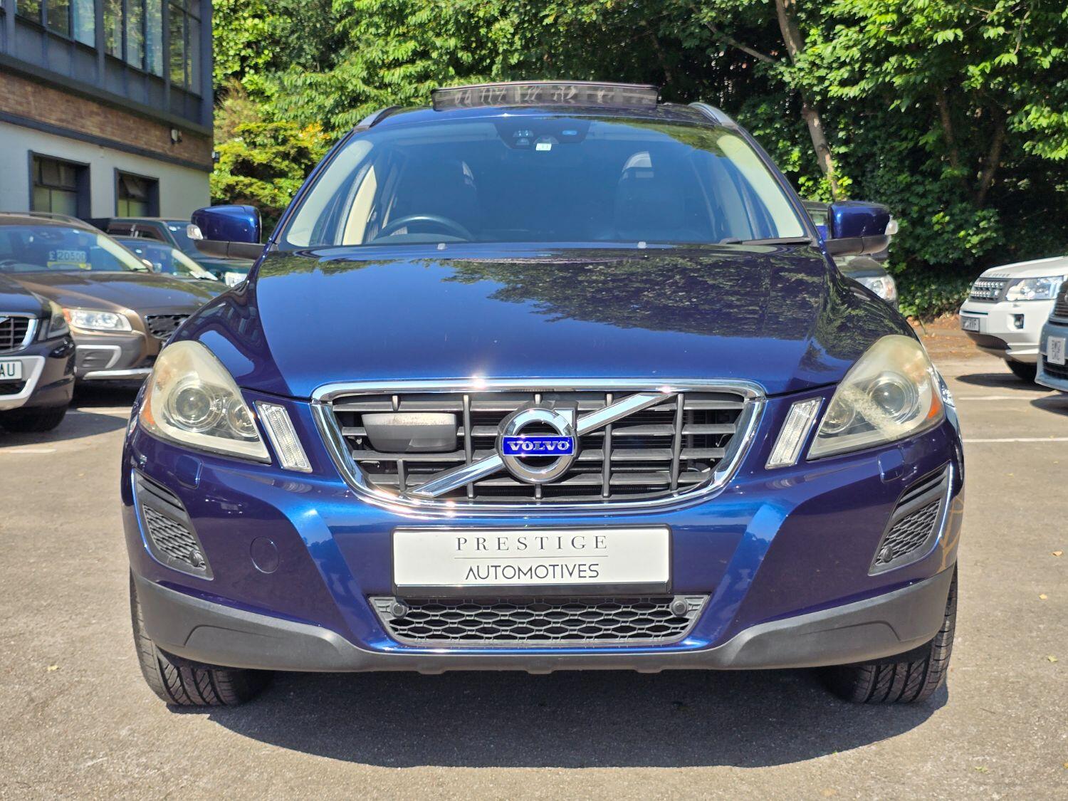 Used Volvo XC60 2011 for sale - 77189396: Photo 4