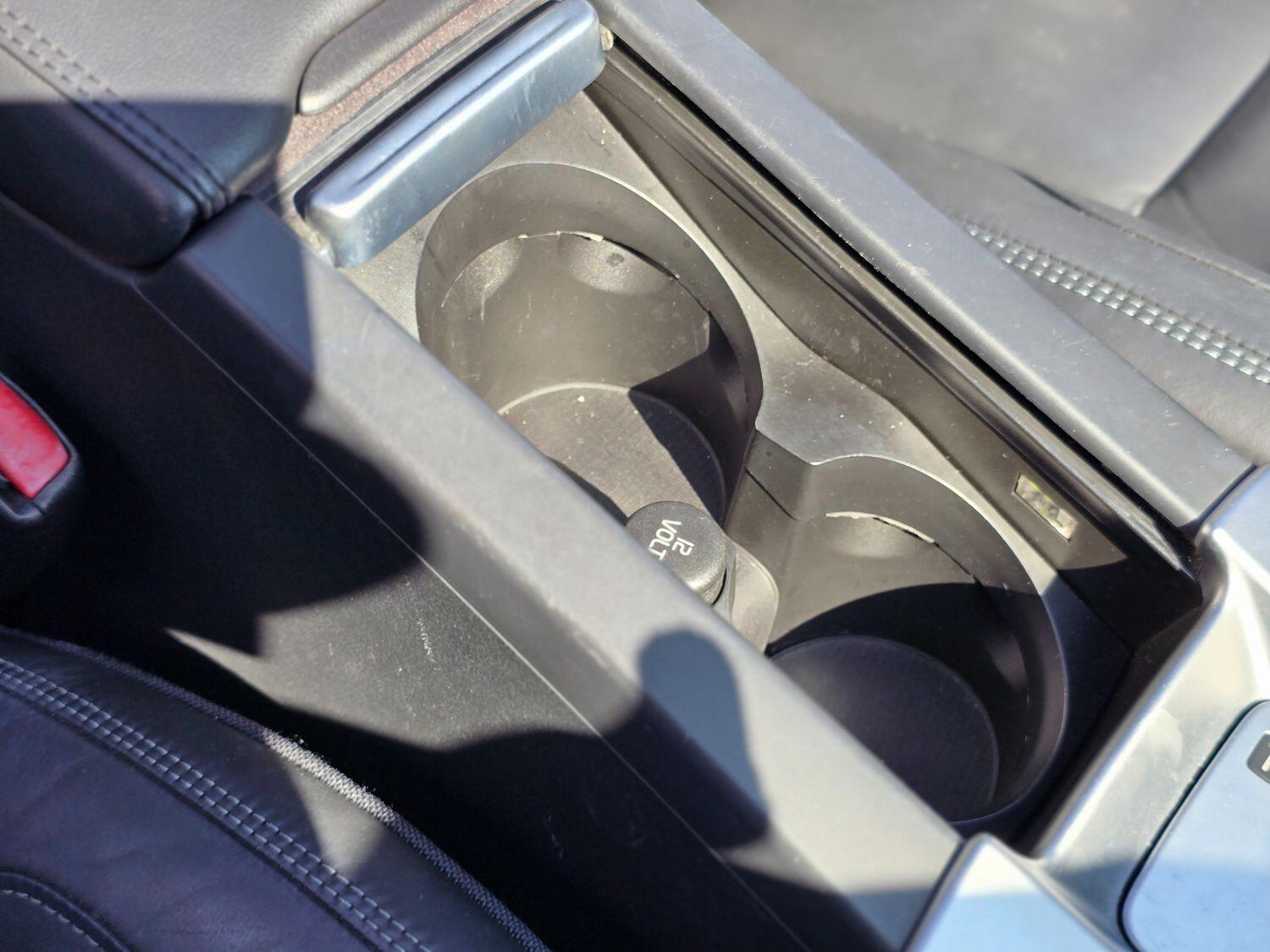 Used Volvo XC60 2011 for sale - 77189396: Photo 42