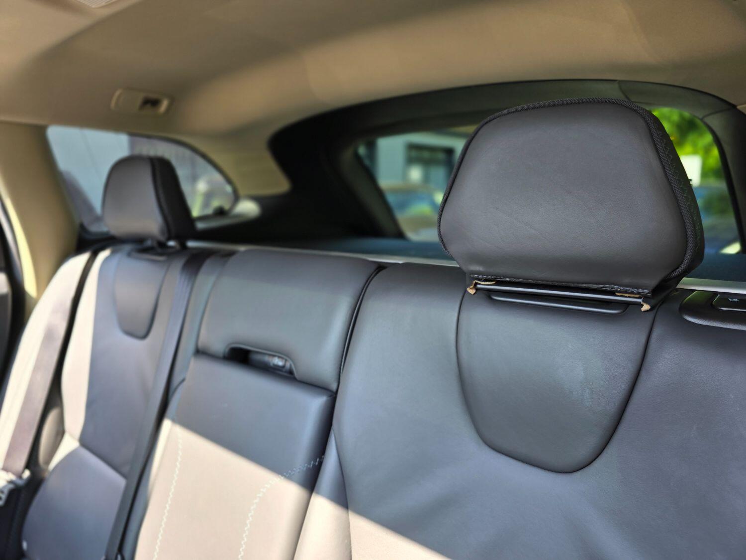 Used Volvo XC60 2011 for sale - 77189396: Photo 54