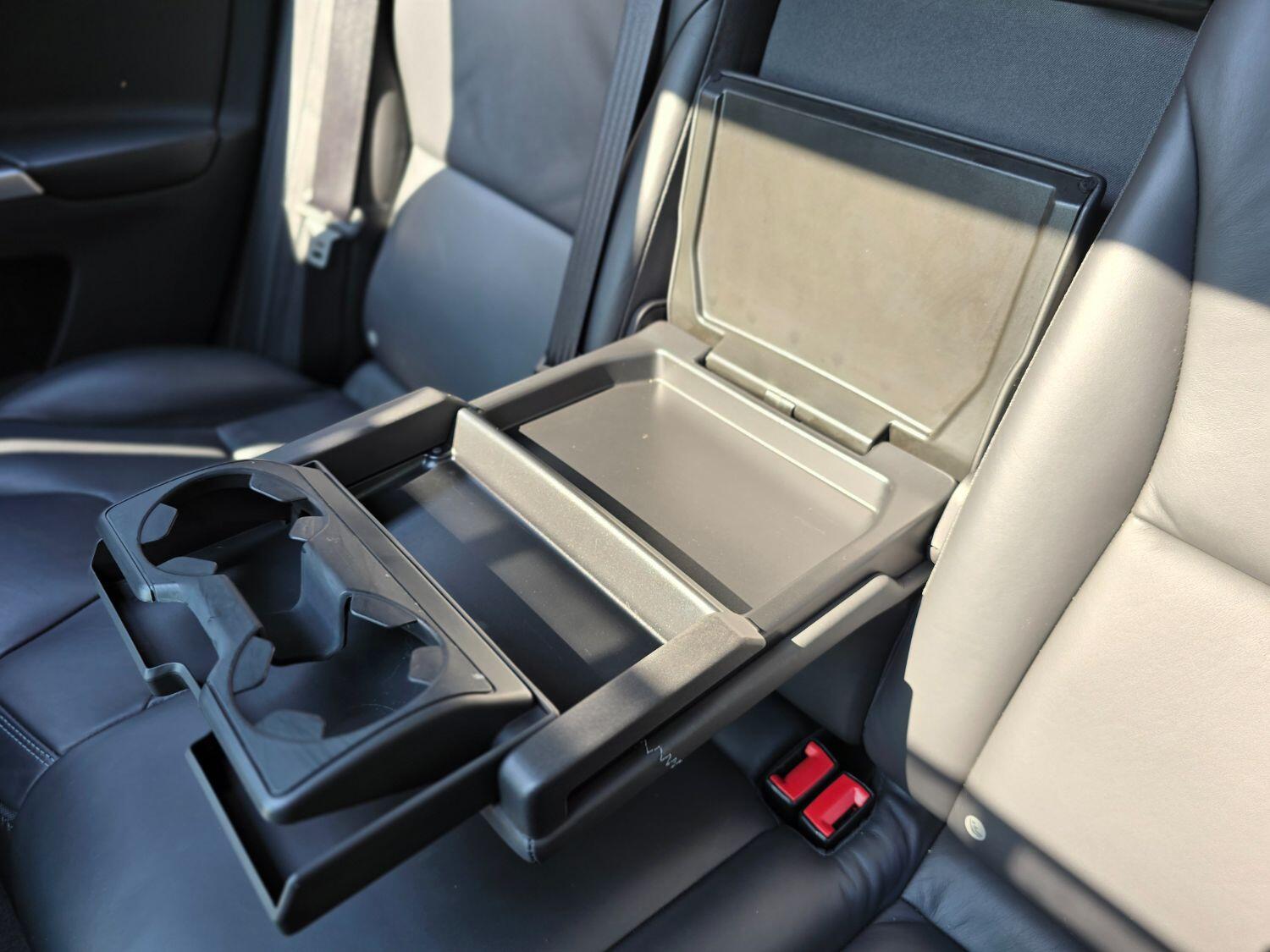 Used Volvo XC60 2011 for sale - 77189396: Photo 56