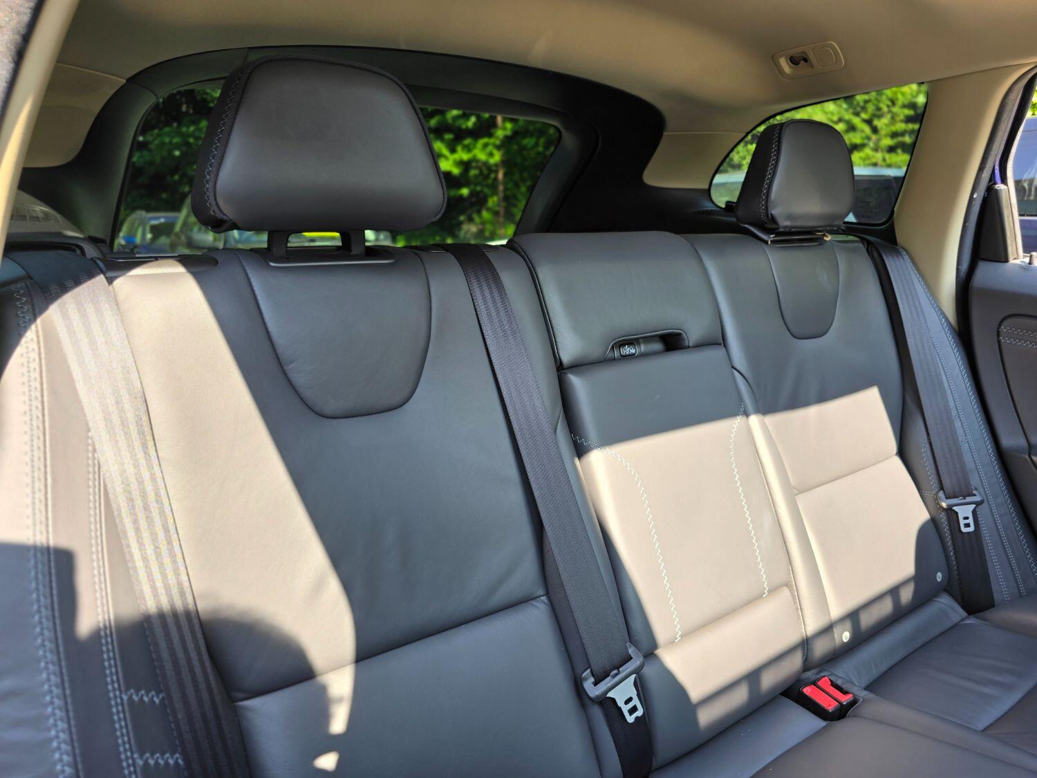 Used Volvo XC60 2011 for sale - 77189396: Photo 58