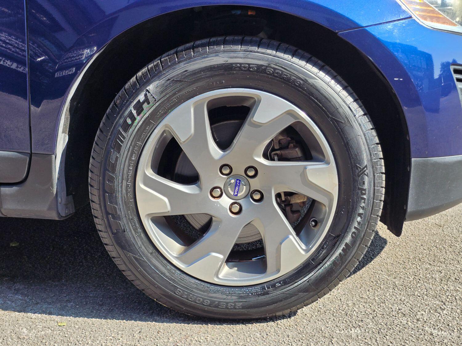 Used Volvo XC60 2011 for sale - 77189396: Photo 66