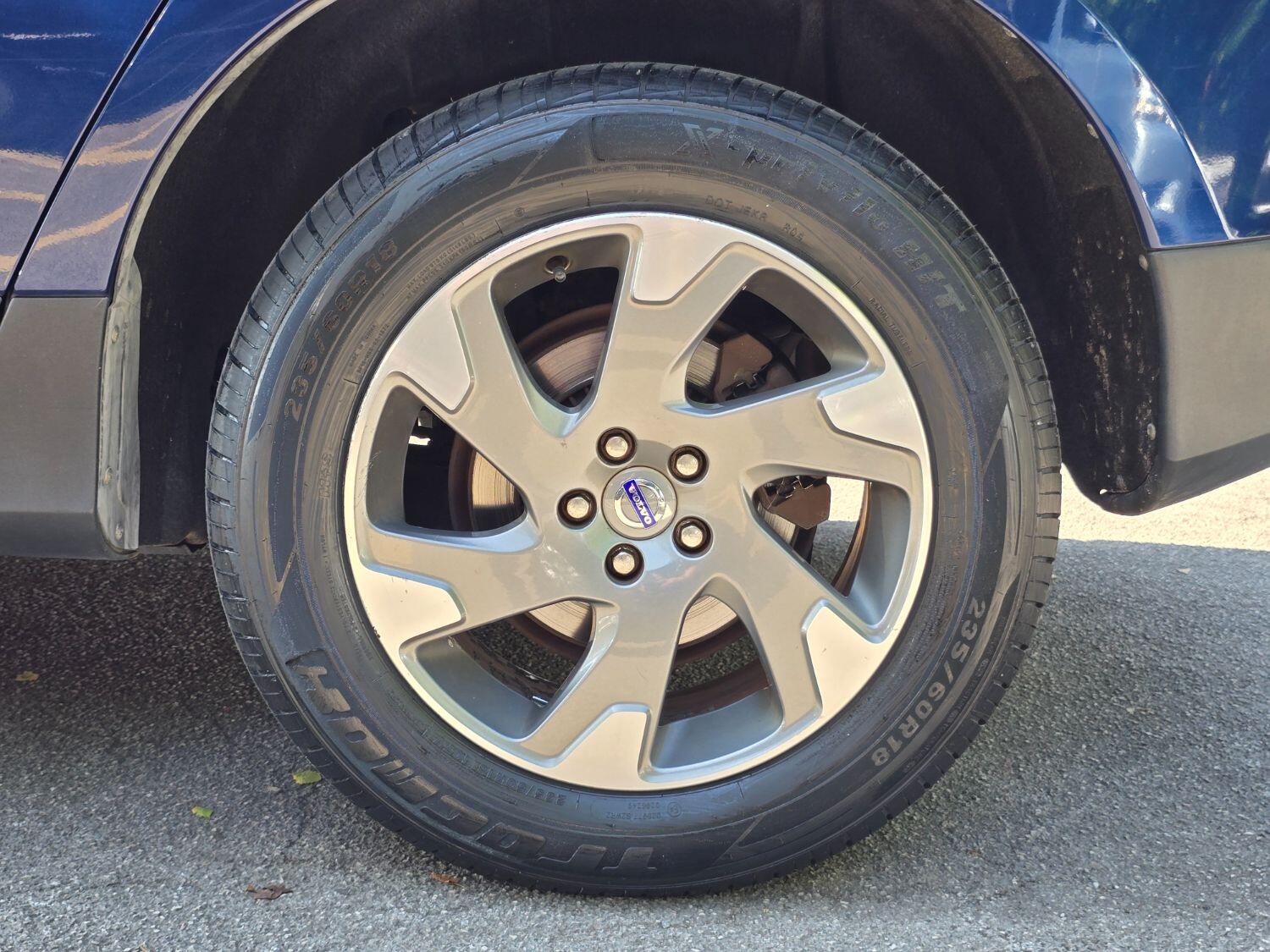 Used Volvo XC60 2011 for sale - 77189396: Photo 69