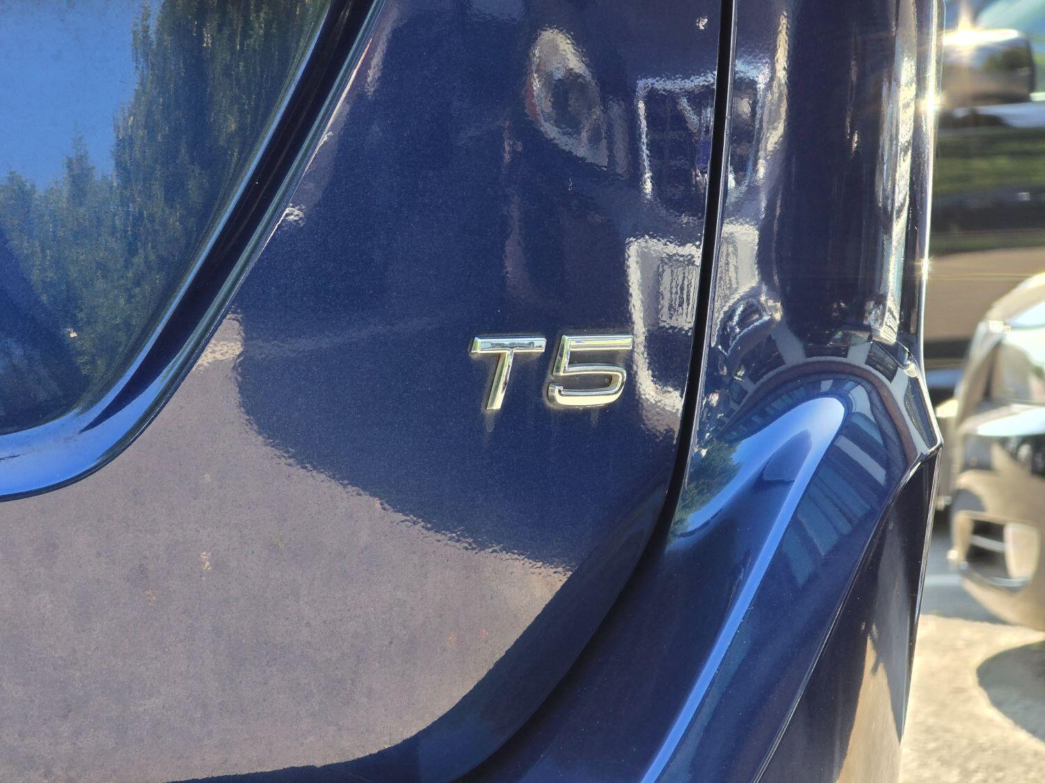 Used Volvo XC60 2011 for sale - 77189396: Photo 91