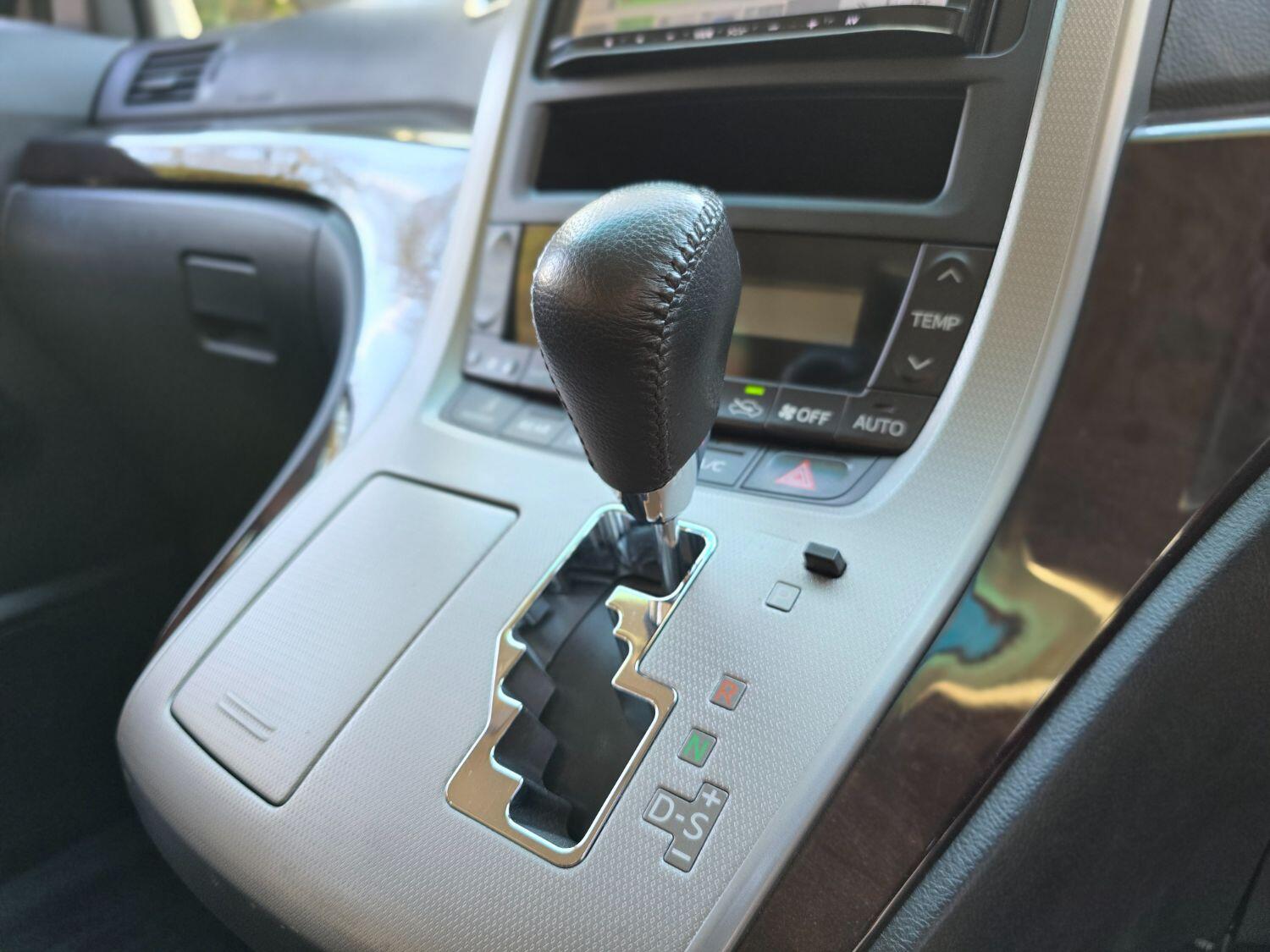 Used Toyota Vellfire 2012 for sale - 78070478: Photo 11