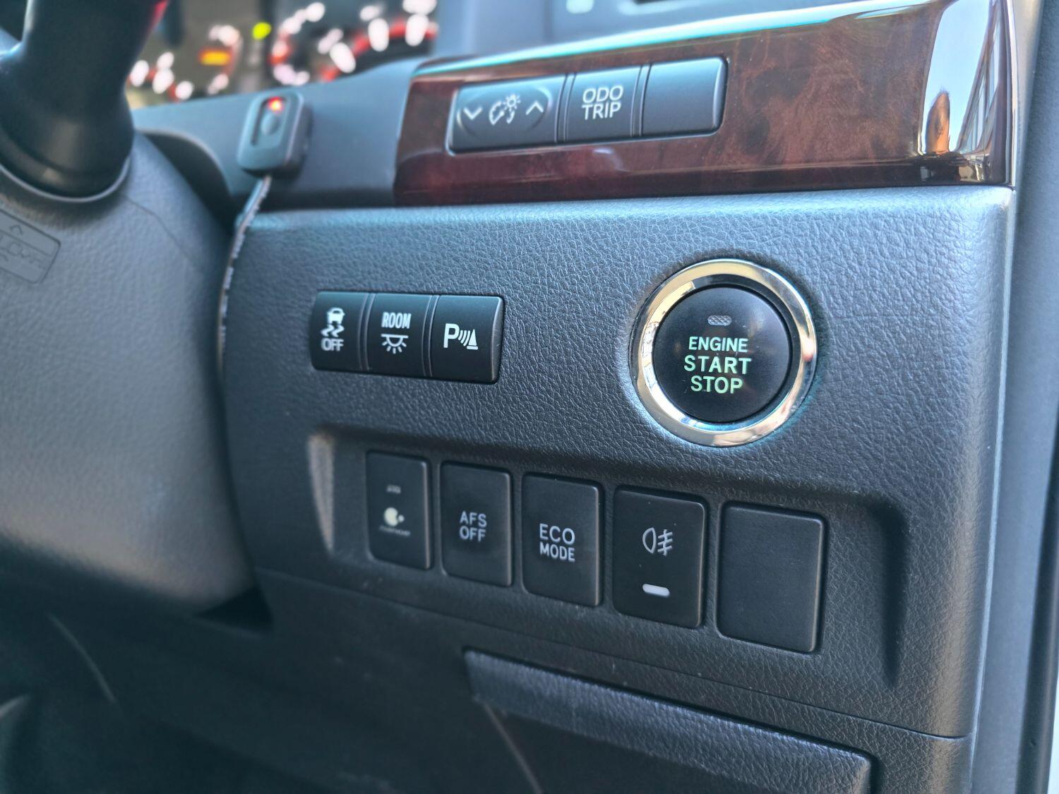 Used Toyota Vellfire 2012 for sale - 78070478: Photo 13