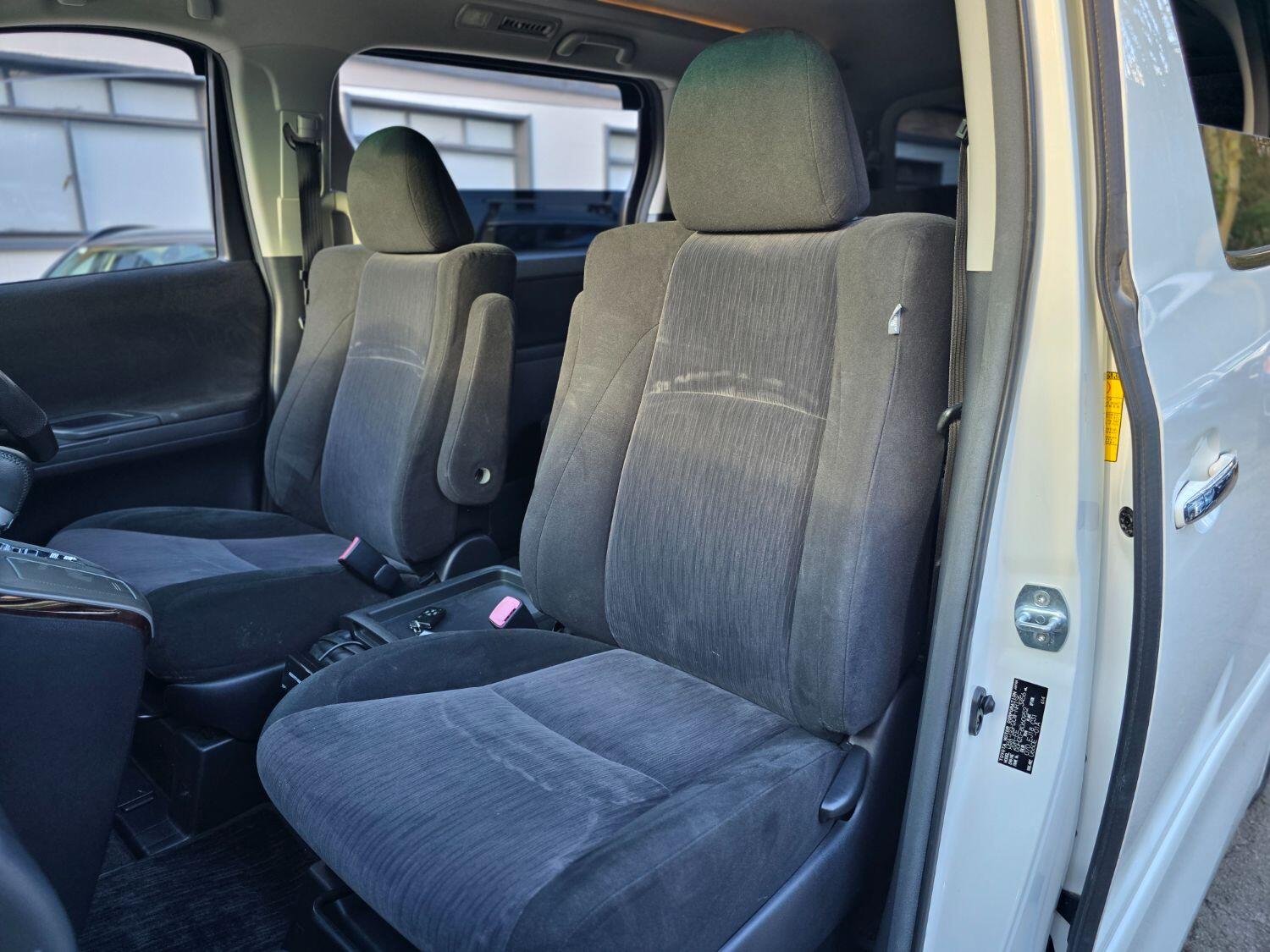 Used Toyota Vellfire 2012 for sale - 78070478: Photo 21