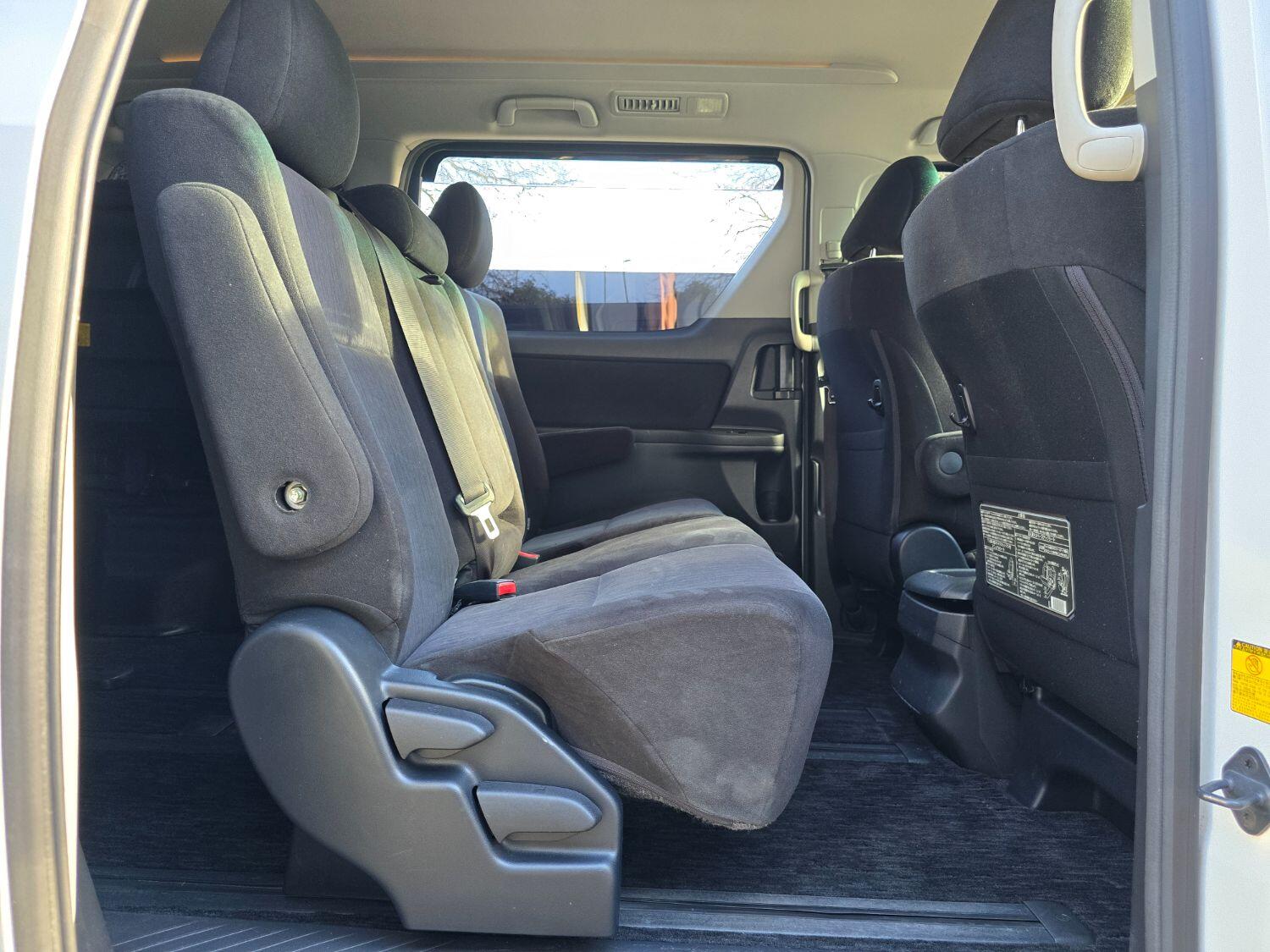 Used Toyota Vellfire 2012 for sale - 78070478: Photo 27