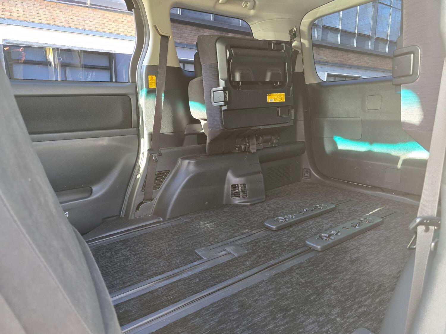 Used Toyota Vellfire 2012 for sale - 78070478: Photo 37