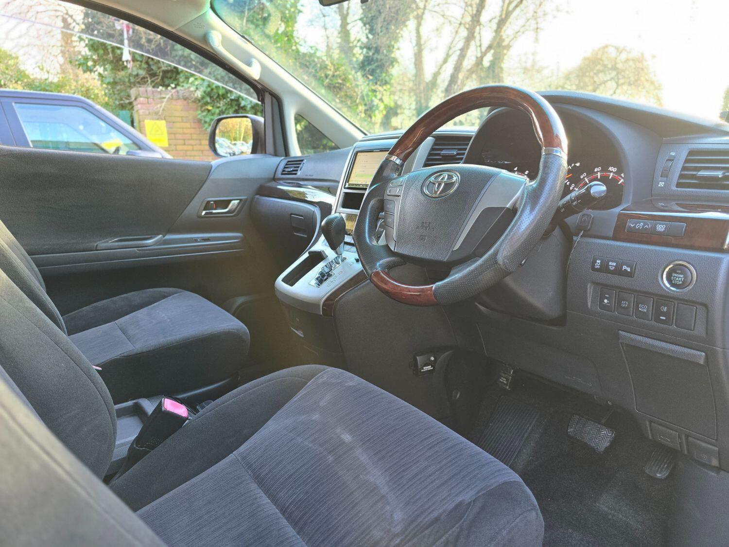 Used Toyota Vellfire 2012 for sale - 78070478: Photo 5