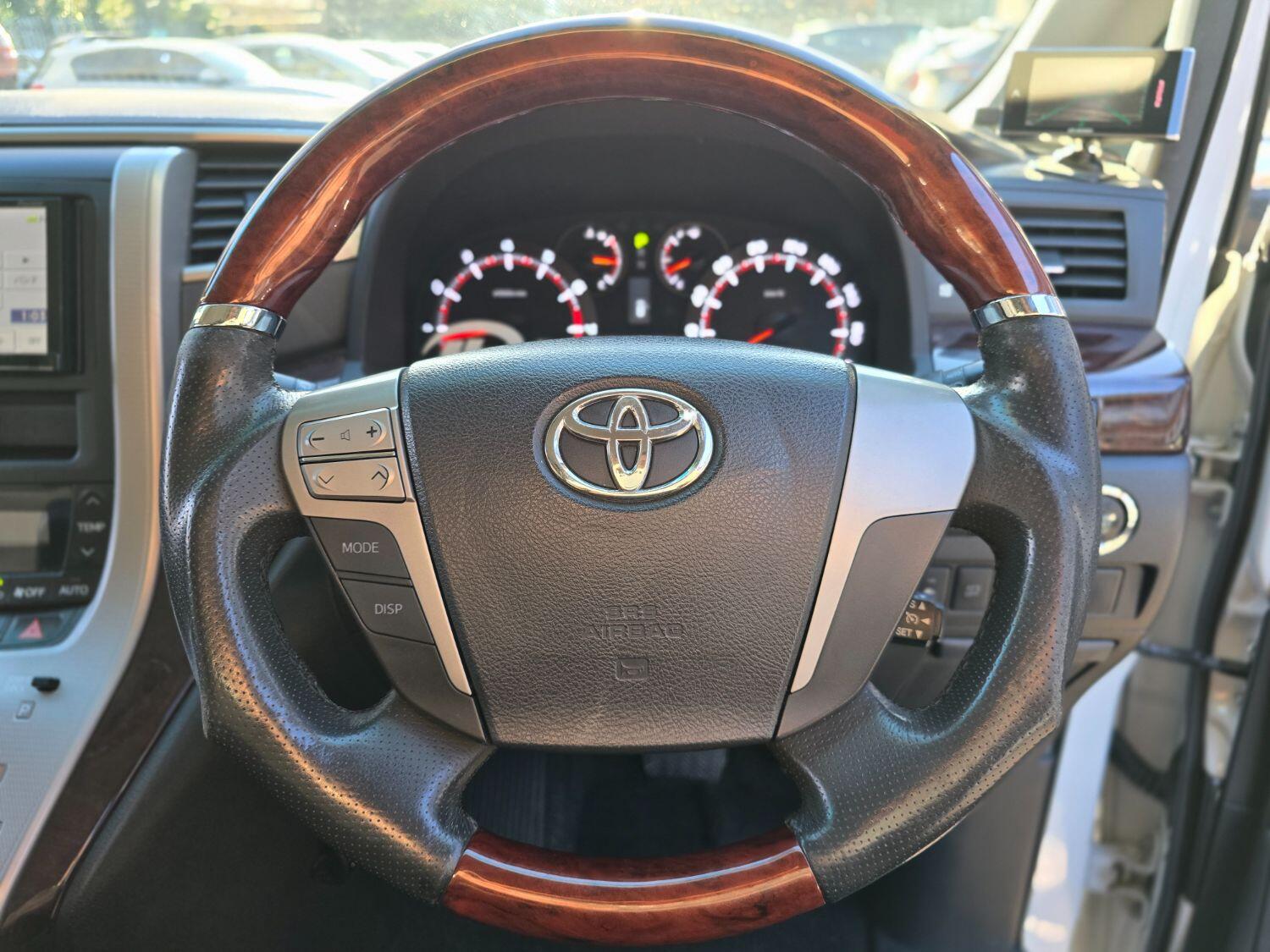 Used Toyota Vellfire 2012 for sale - 78070478: Photo 6