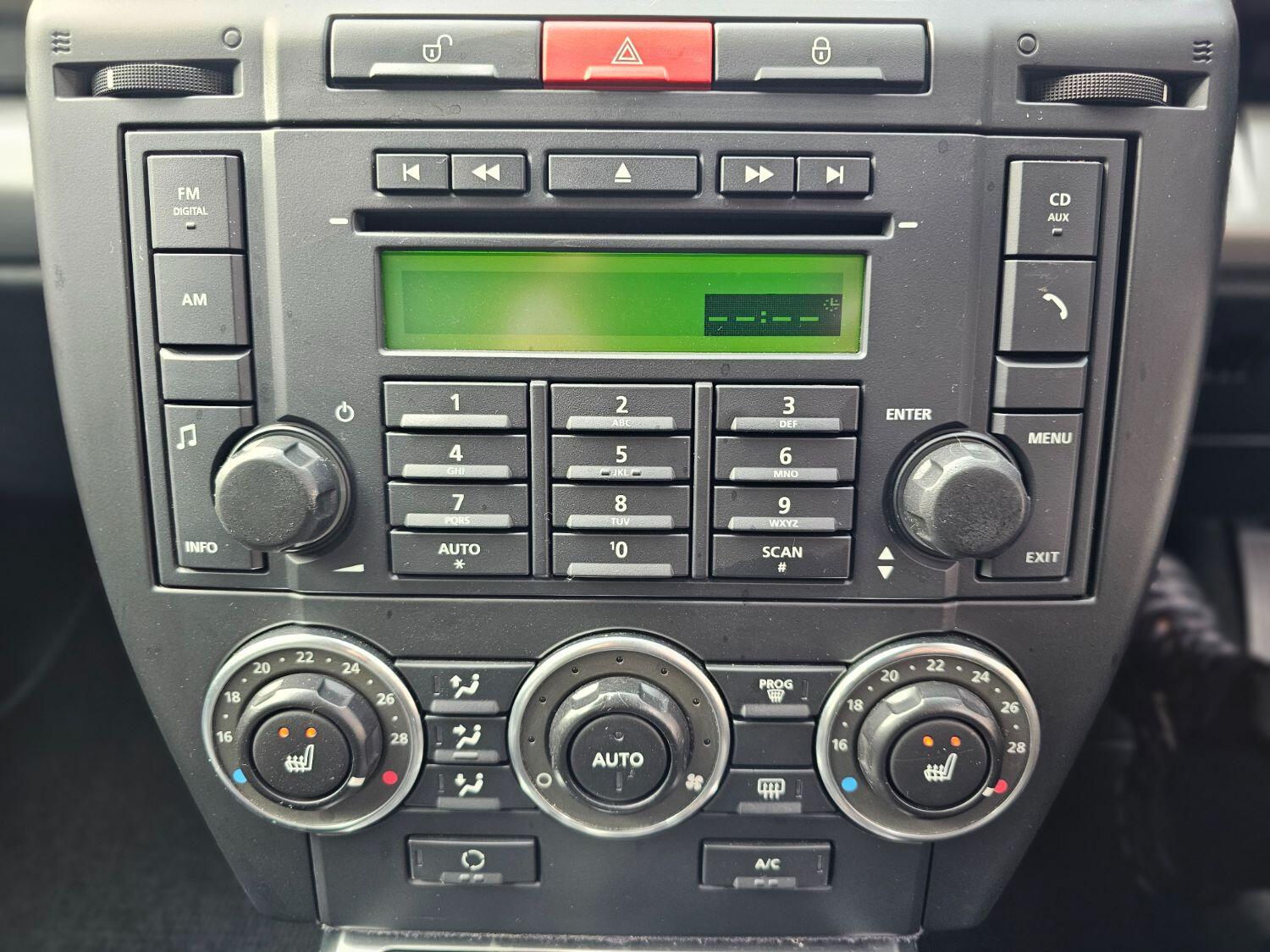 Used Land Rover Freelander 2 2011 for sale - 77189383: Photo 16