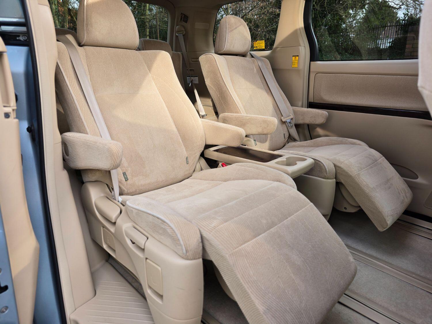 Used Toyota Vellfire 2012 for sale - 77189394: Photo 31