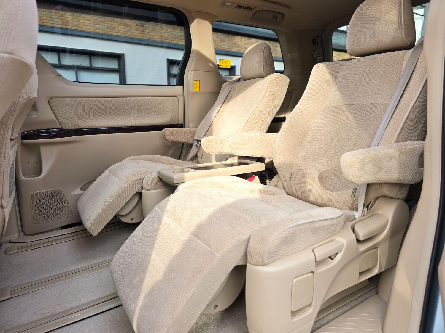 Used Toyota Vellfire 2012 for sale - 77189394: Photo 34