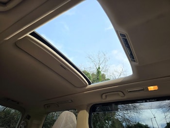 Used Toyota Vellfire 2012 for sale - 77189394: Photo