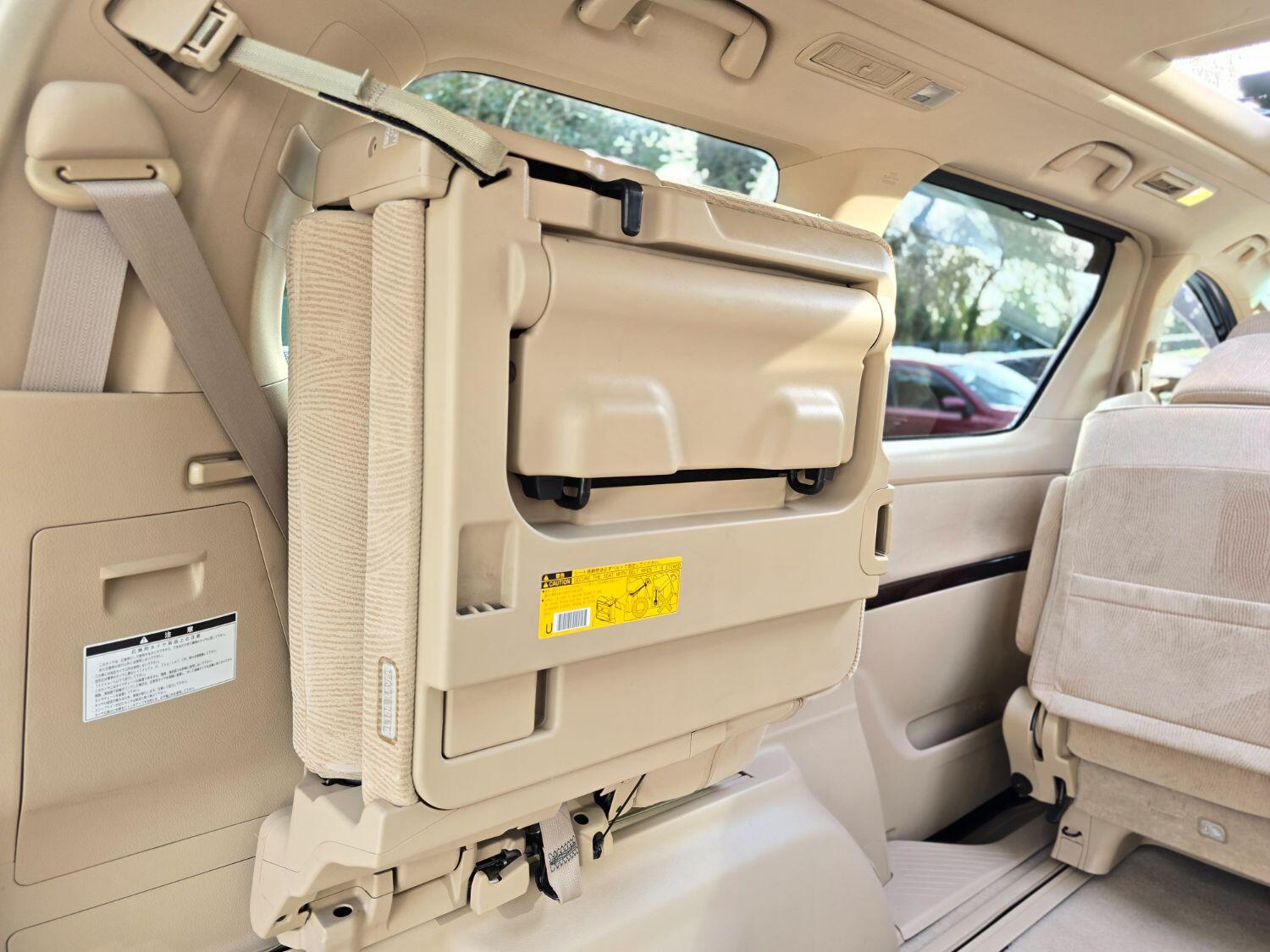 Used Toyota Vellfire 2012 for sale - 77189394: Photo 47