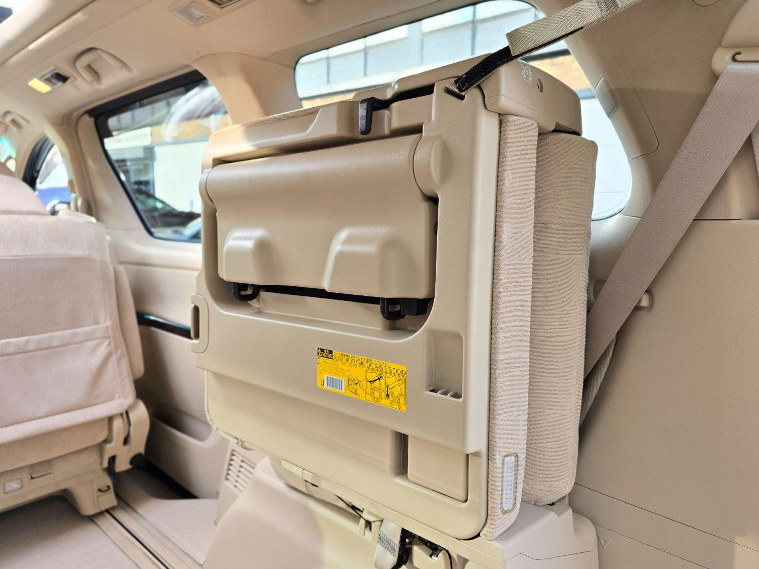 Used Toyota Vellfire 2012 for sale - 77189394: Photo 48