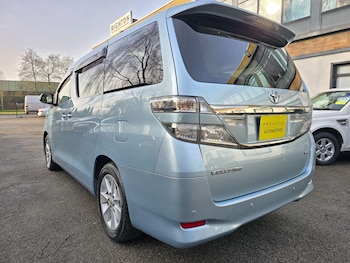 Used Toyota Vellfire 2012 for sale - 77189394: Photo