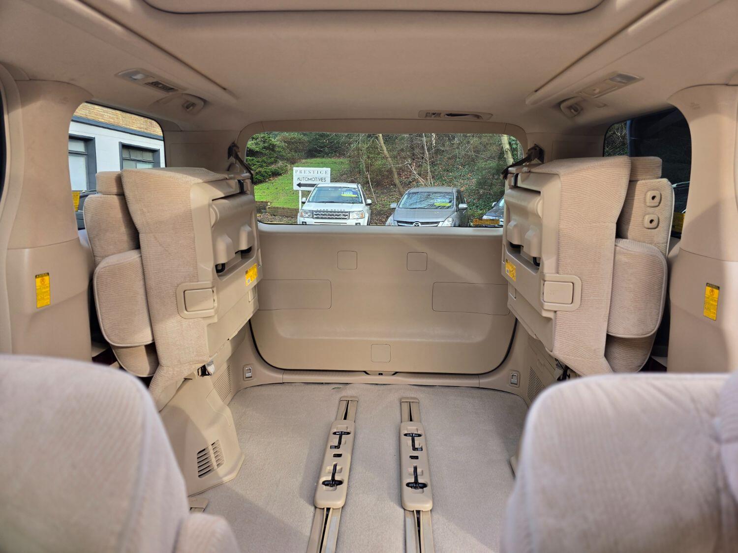 Used Toyota Vellfire 2012 for sale - 77189394: Photo 53