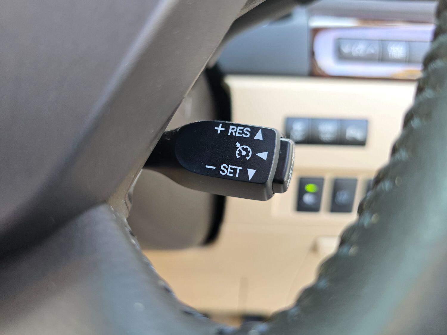 Used Toyota Vellfire 2012 for sale - 77189394: Photo 8